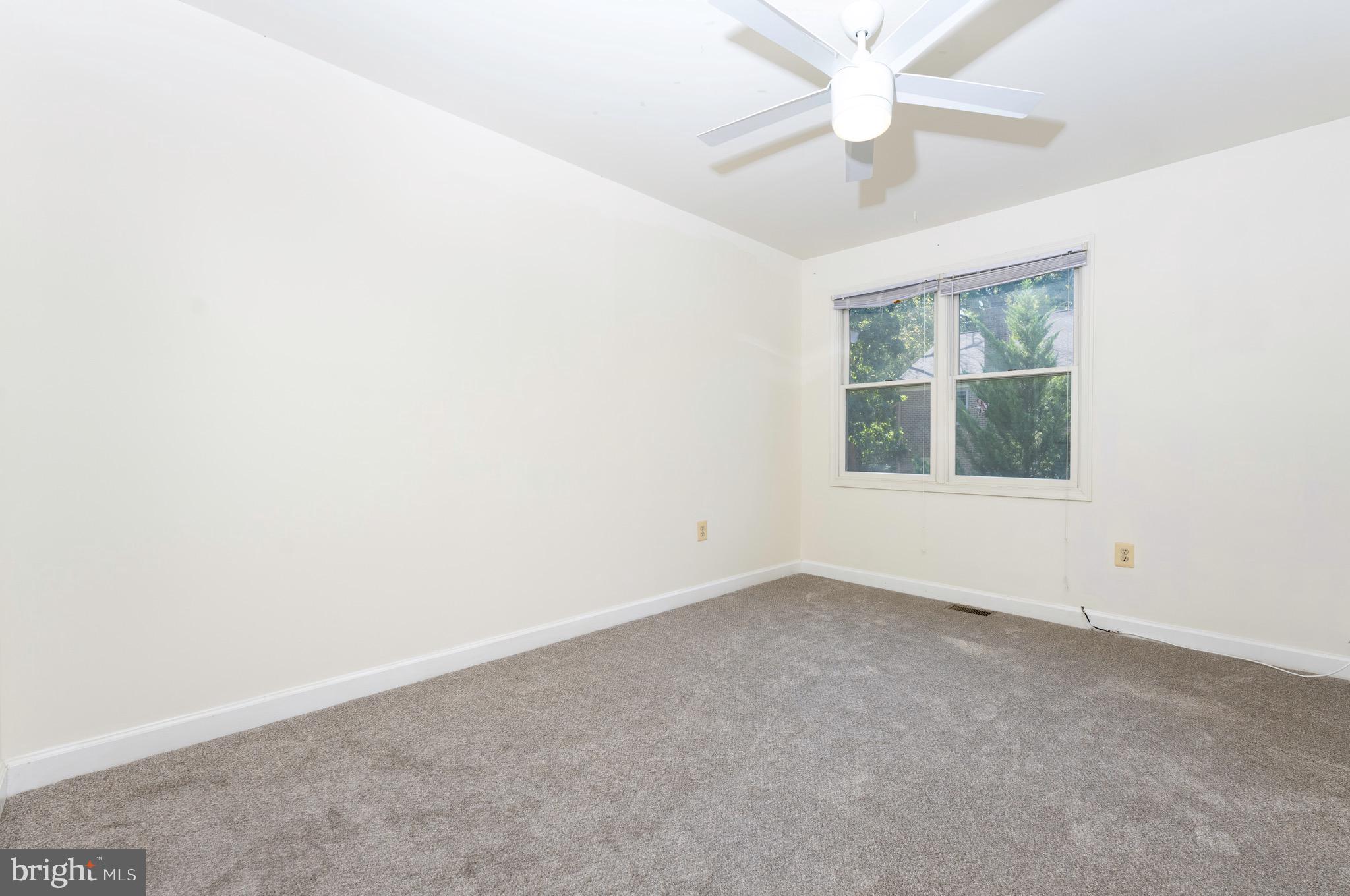 OLD GEORGETOWN VILLAGE - Residential Lease