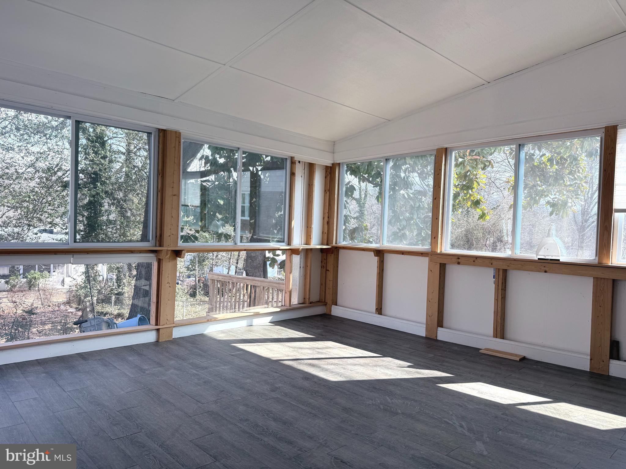 UNIVERSITY PARK - Residential