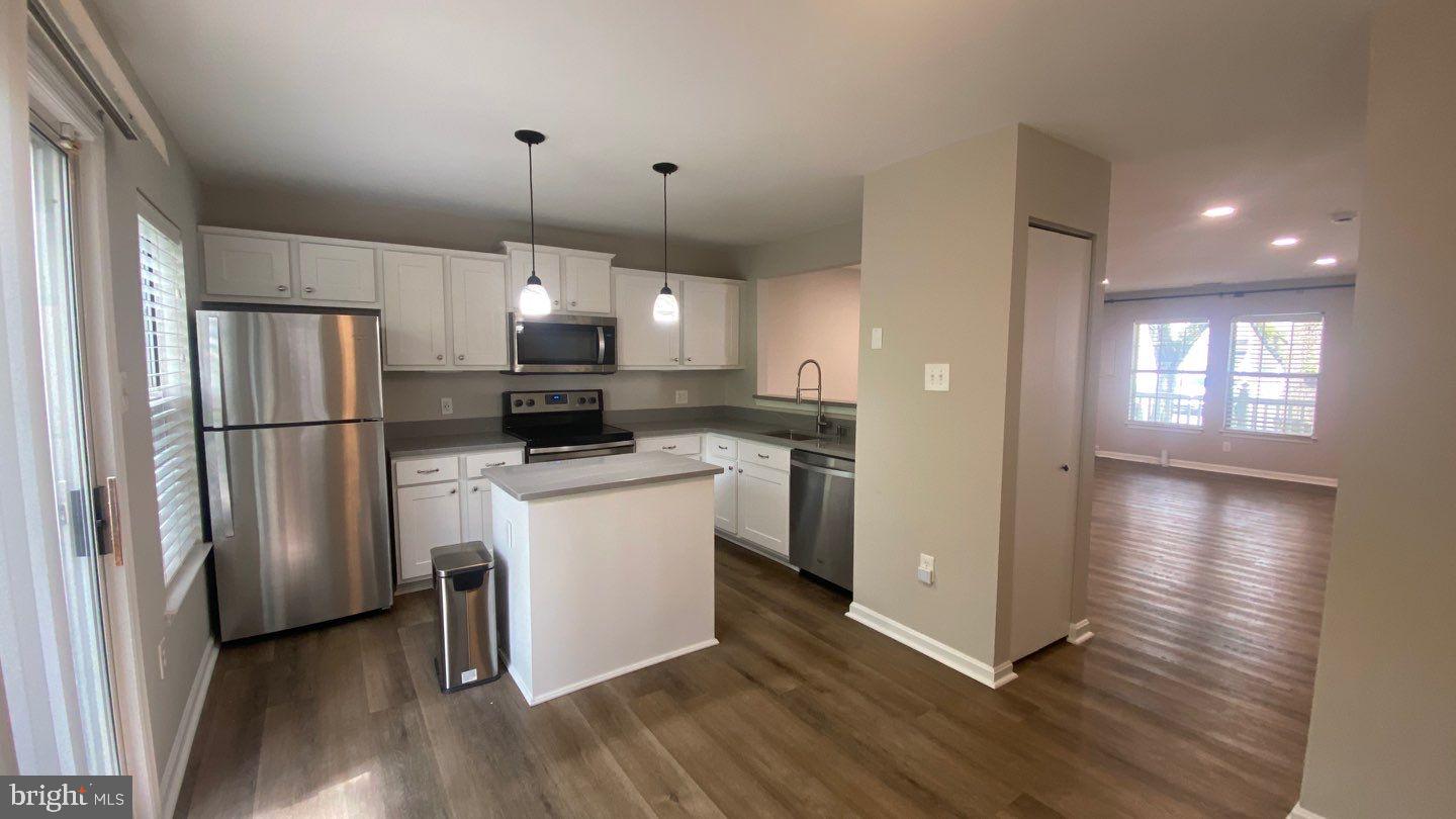 DORSEY PLACE - Residential Lease