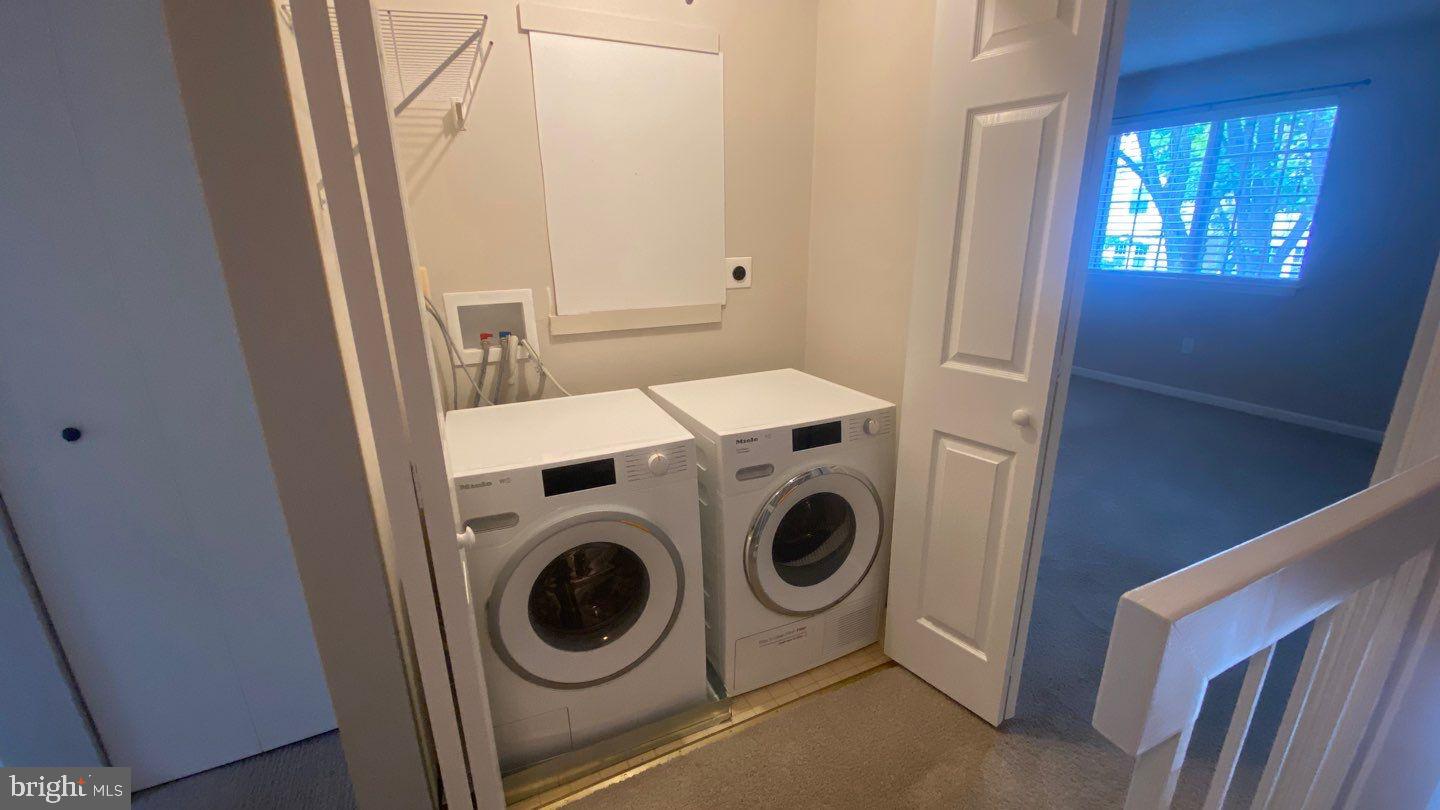 DORSEY PLACE - Residential Lease