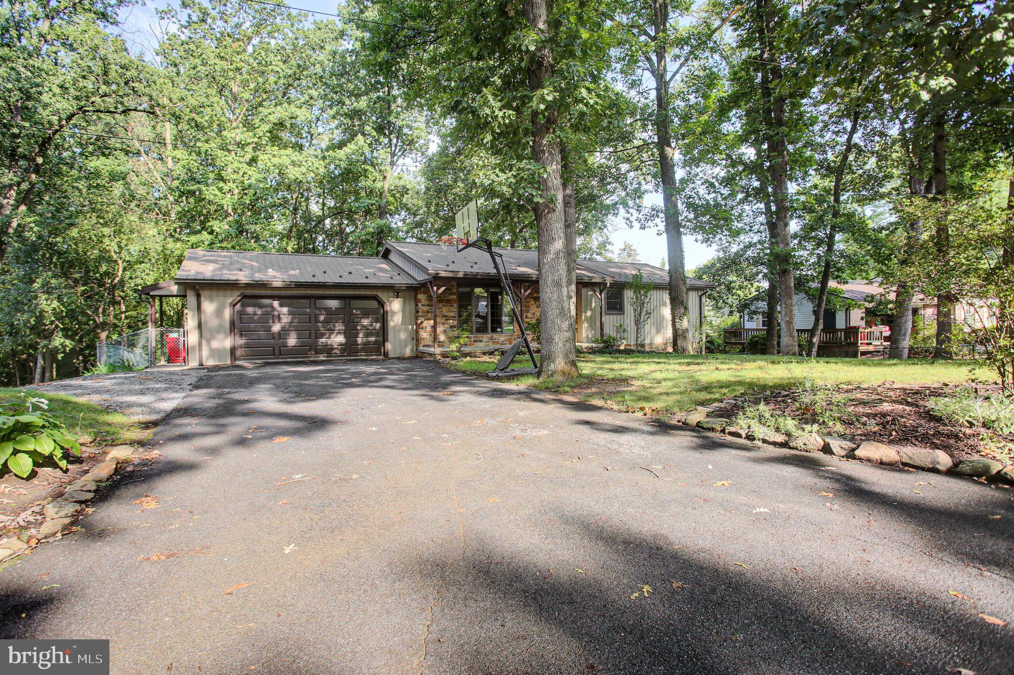 525 FOREST ROAD