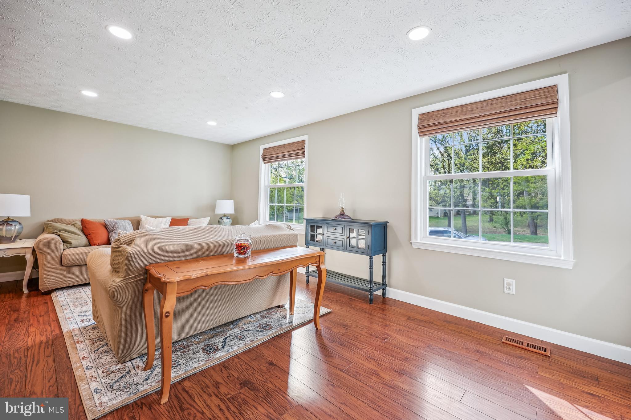 LANDFARE - Residential