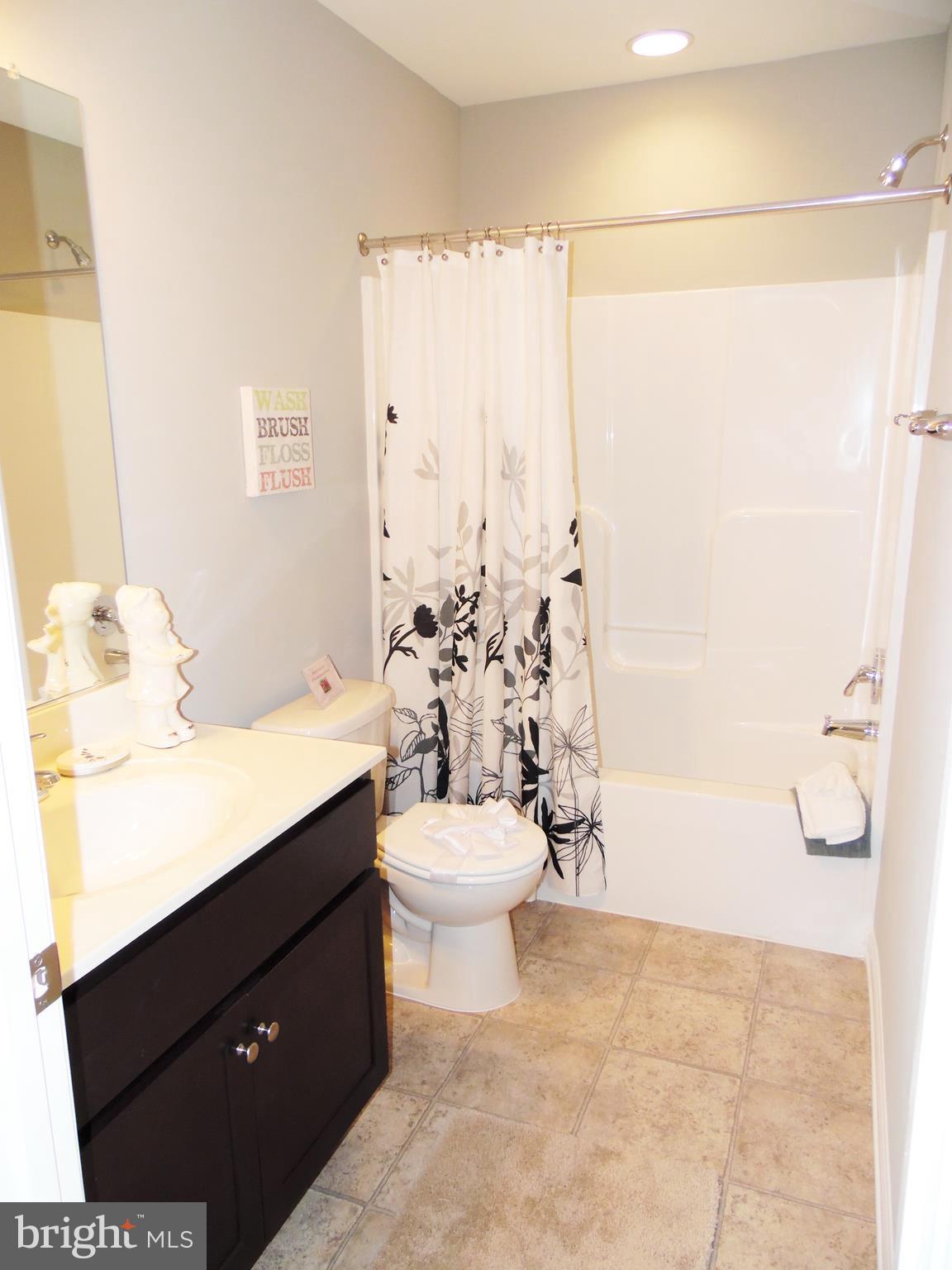 STONEBROOK VILLAGE - Residential