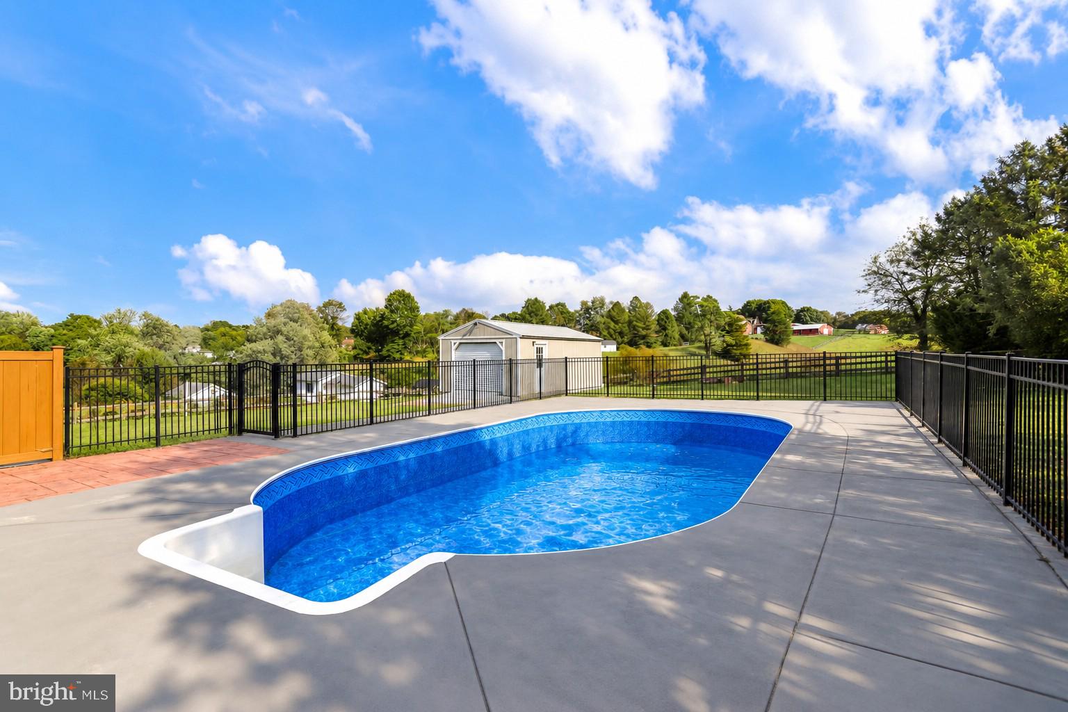 4513 BAKER VALLEY ROAD