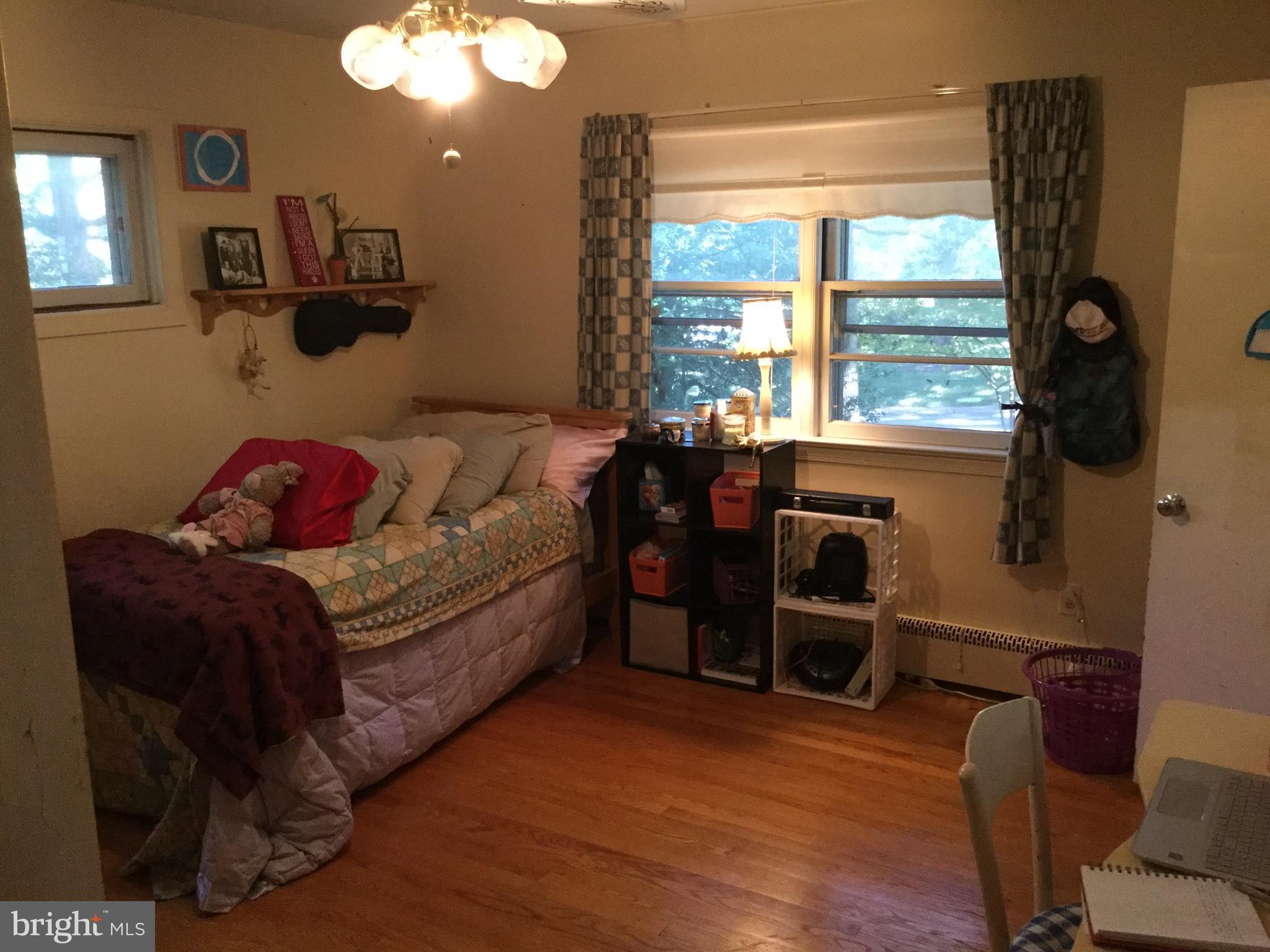 OAKDALE PARK - Residential