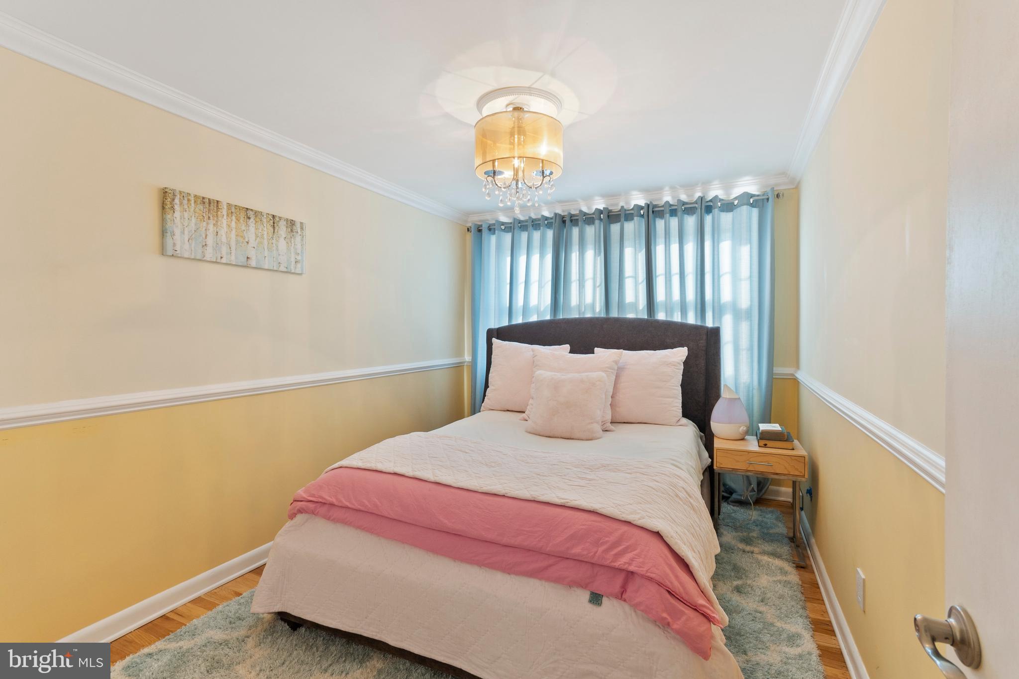 WYNNEFIELD HEIGHTS - Residential