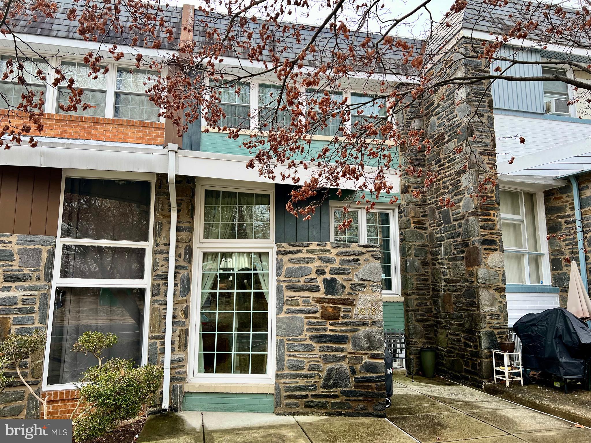 WYNNEFIELD HEIGHTS - Residential