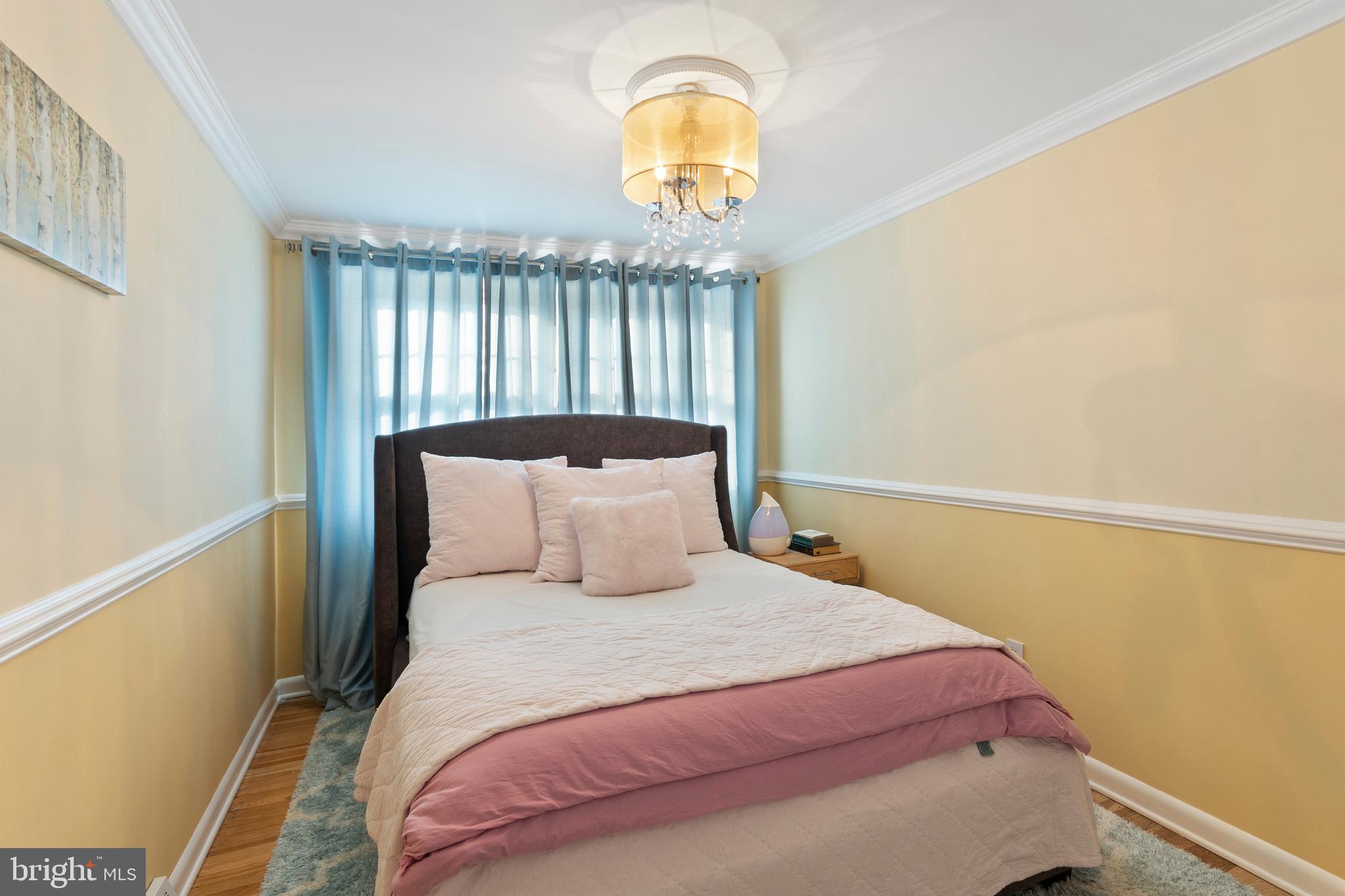 WYNNEFIELD HEIGHTS - Residential