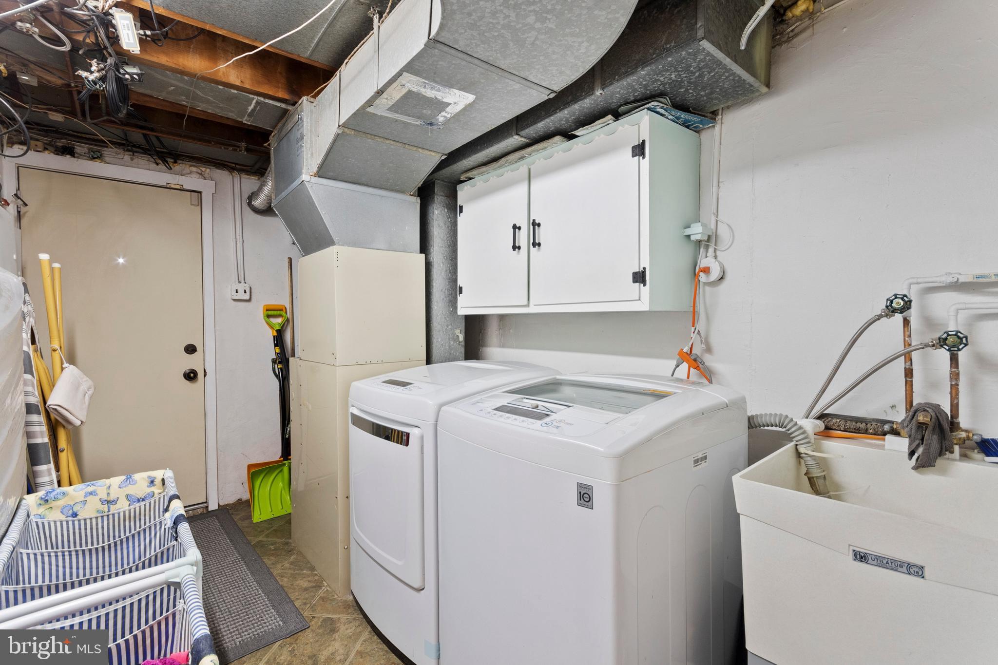 WYNNEFIELD HEIGHTS - Residential