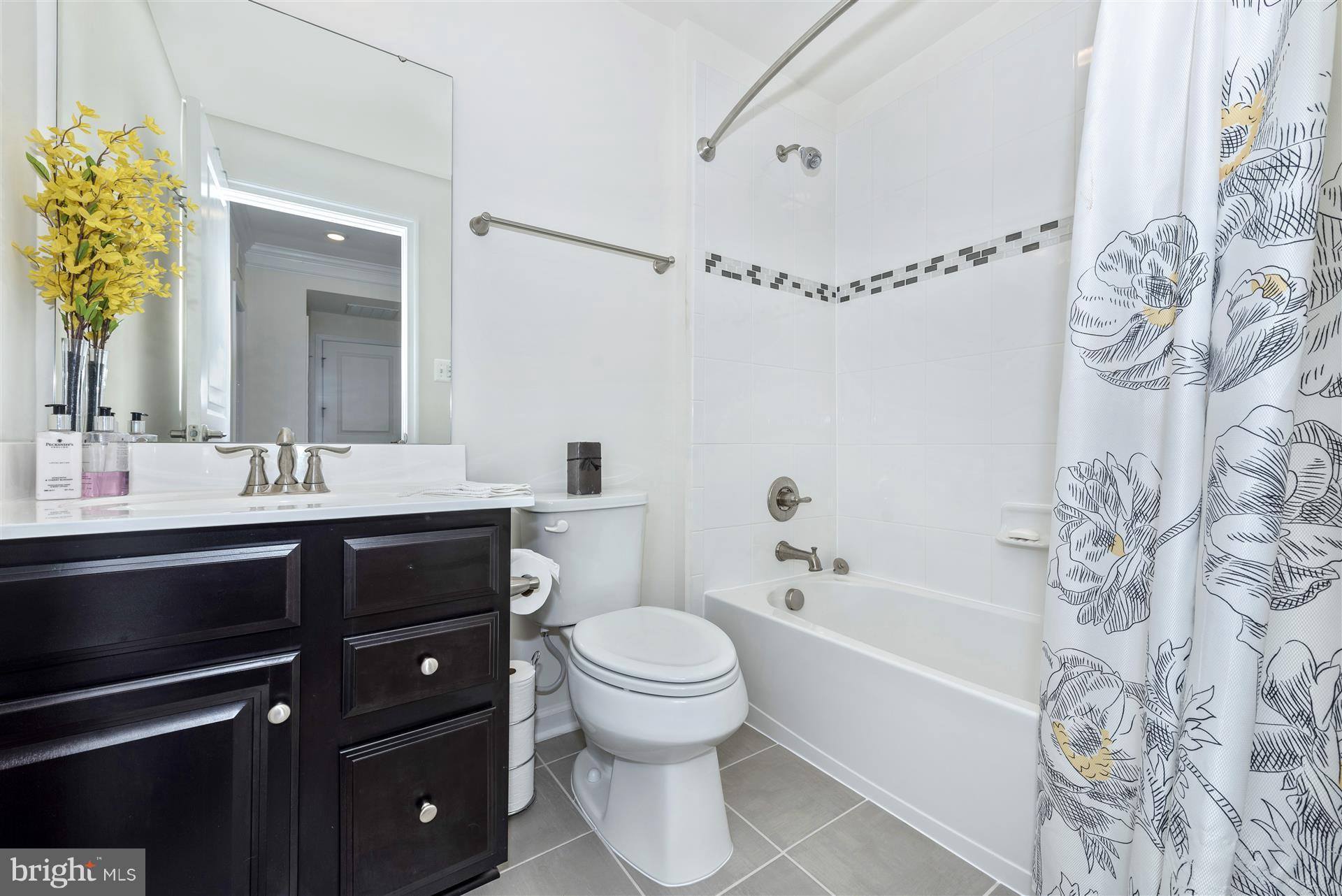 JEFFERSON PLACE - Residential