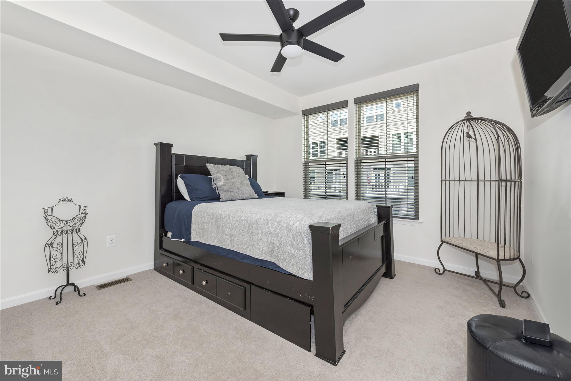 JEFFERSON PLACE - Residential