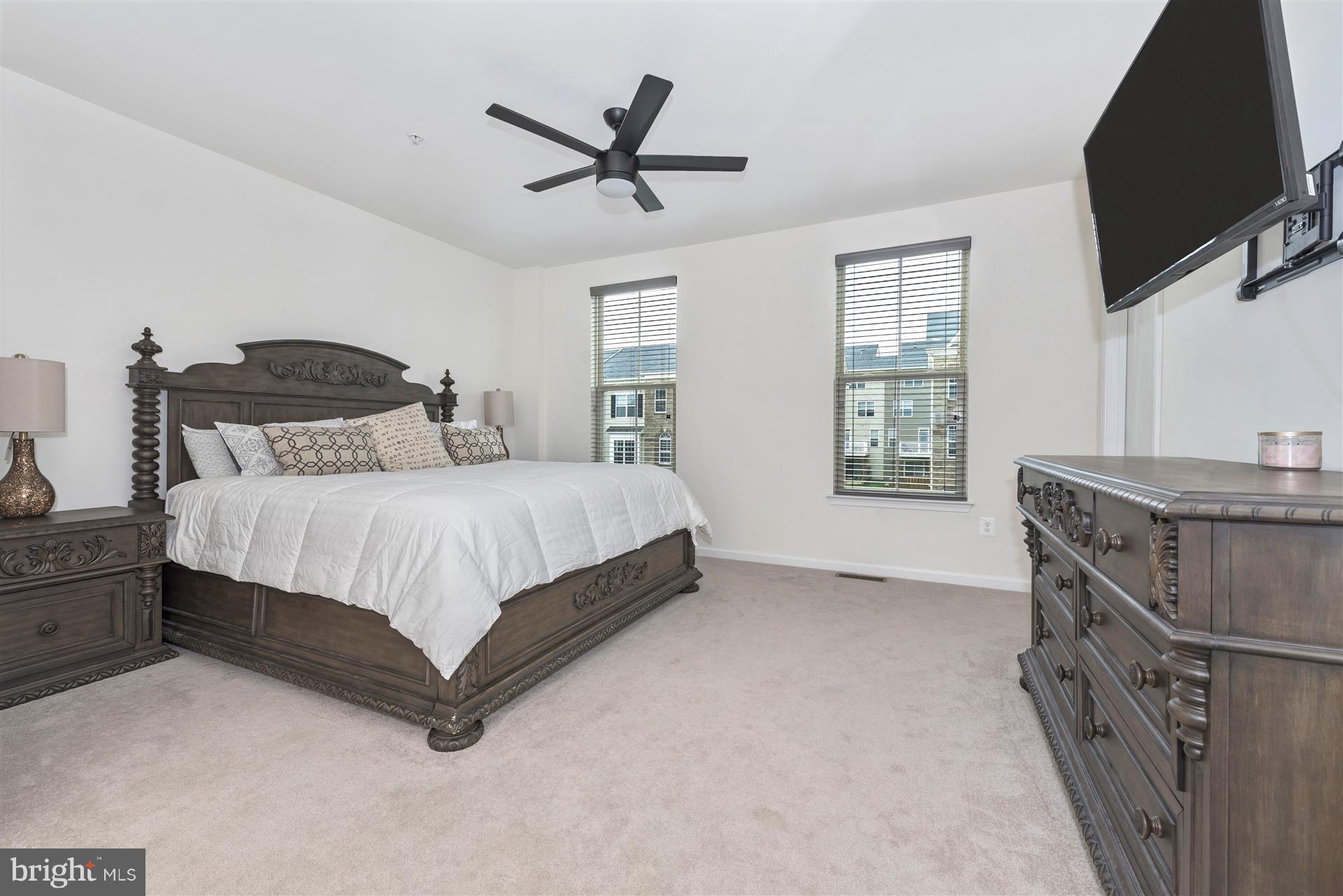 JEFFERSON PLACE - Residential