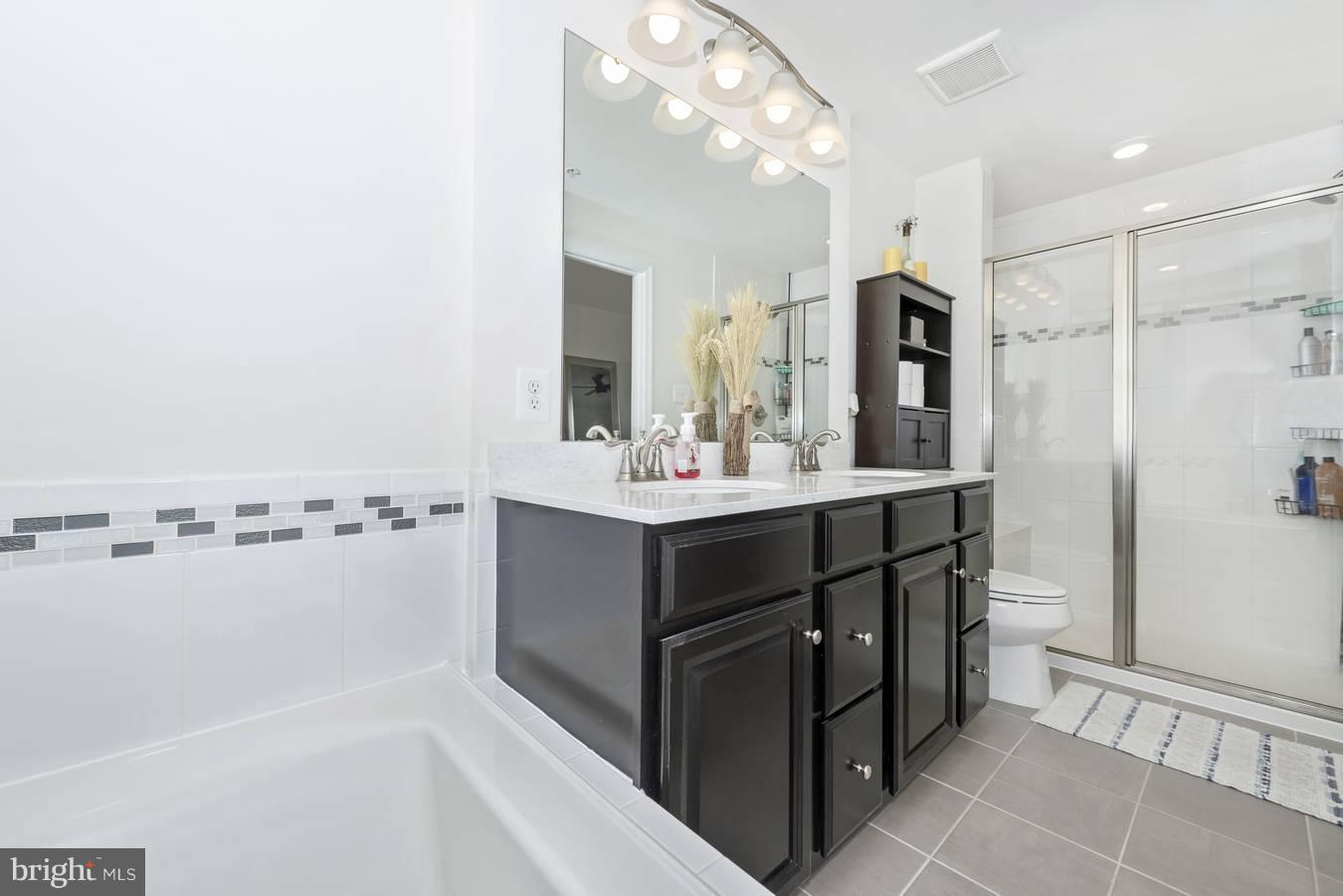 JEFFERSON PLACE - Residential