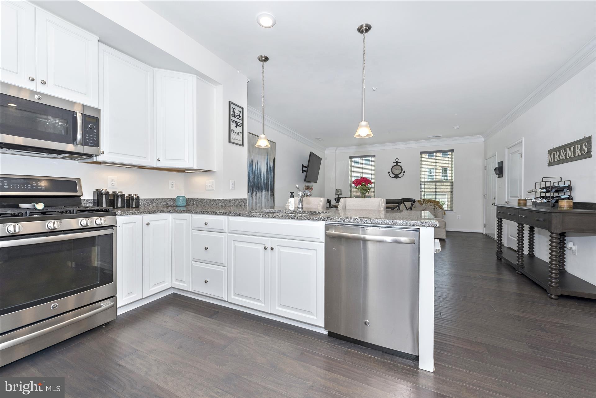 JEFFERSON PLACE - Residential