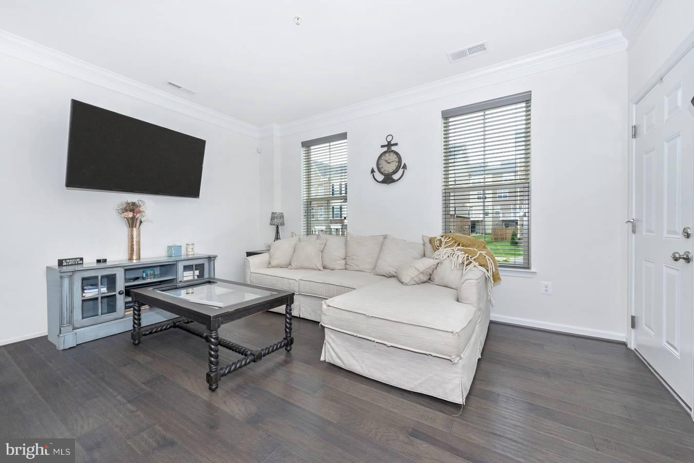 JEFFERSON PLACE - Residential