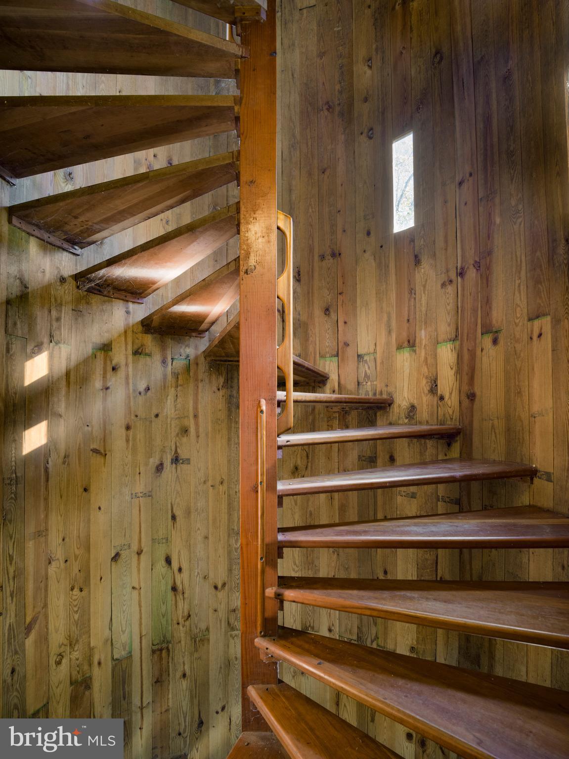 NEWTOWN SQ - Residential