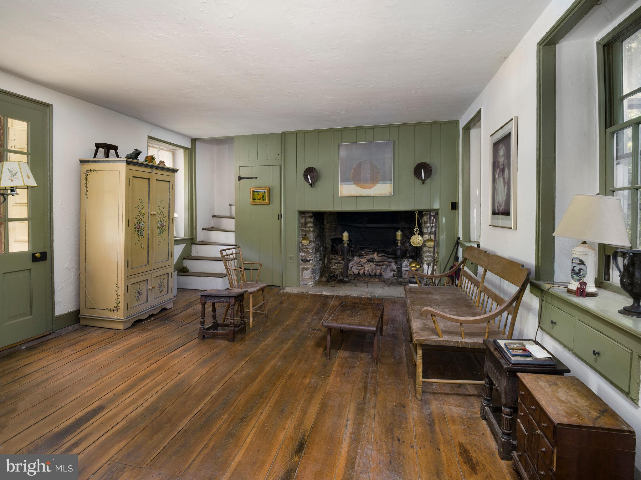 NEWTOWN SQ - Residential