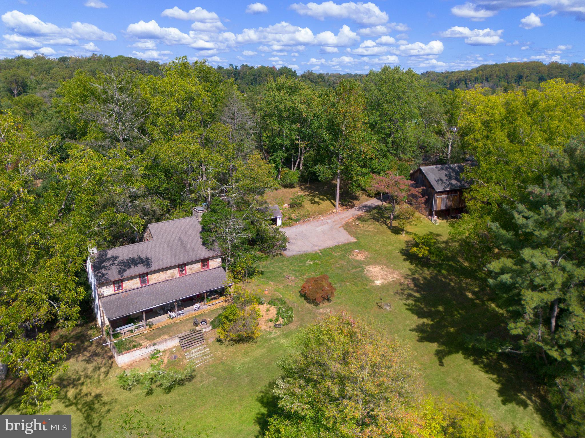 NEWTOWN SQ - Residential