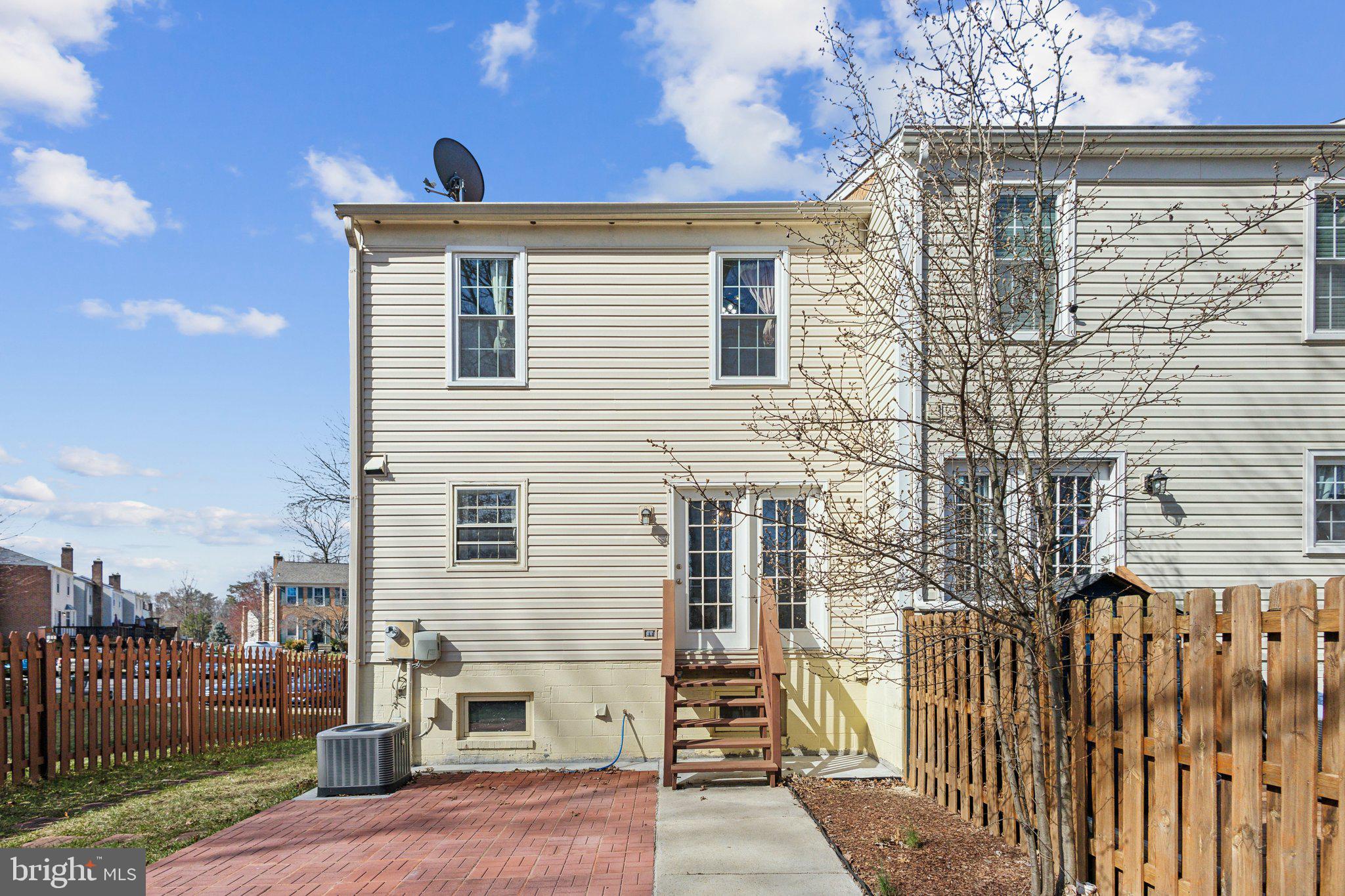 WESTRIDGE - Residential Lease