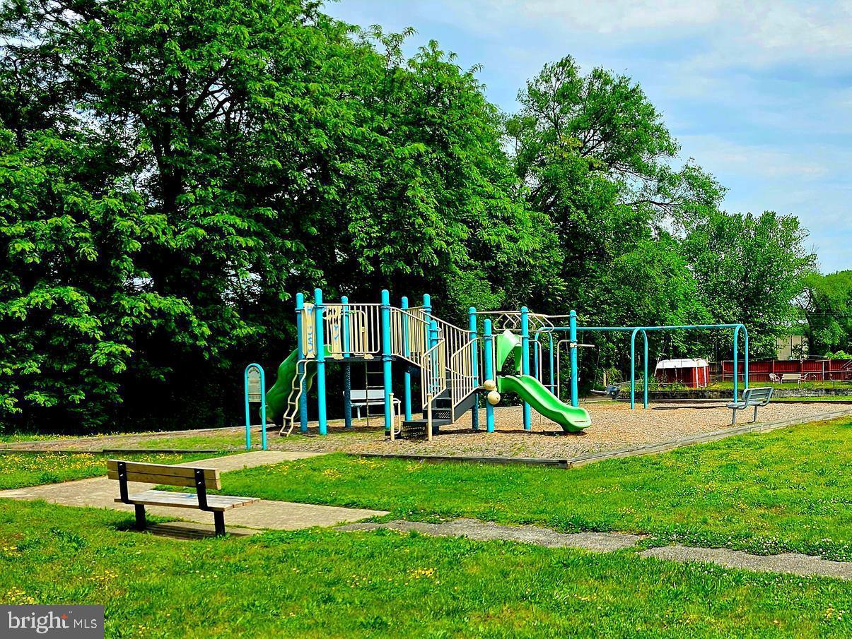 BROOKLYN PARK - Residential Lease