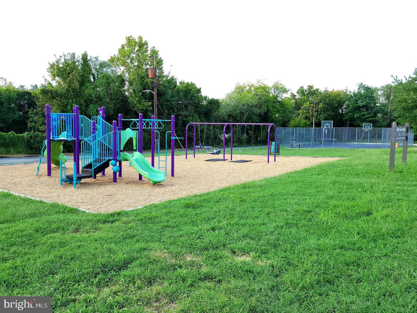 BROOKLYN PARK - Residential Lease