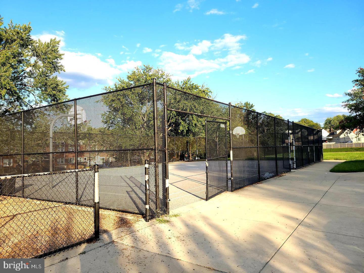 BROOKLYN PARK - Residential Lease