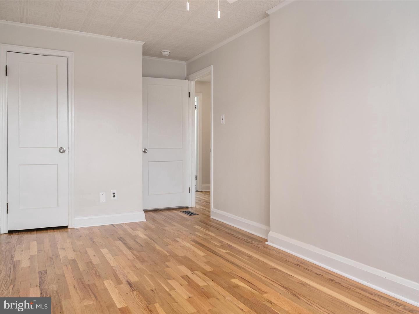 BROOKLYN PARK - Residential Lease