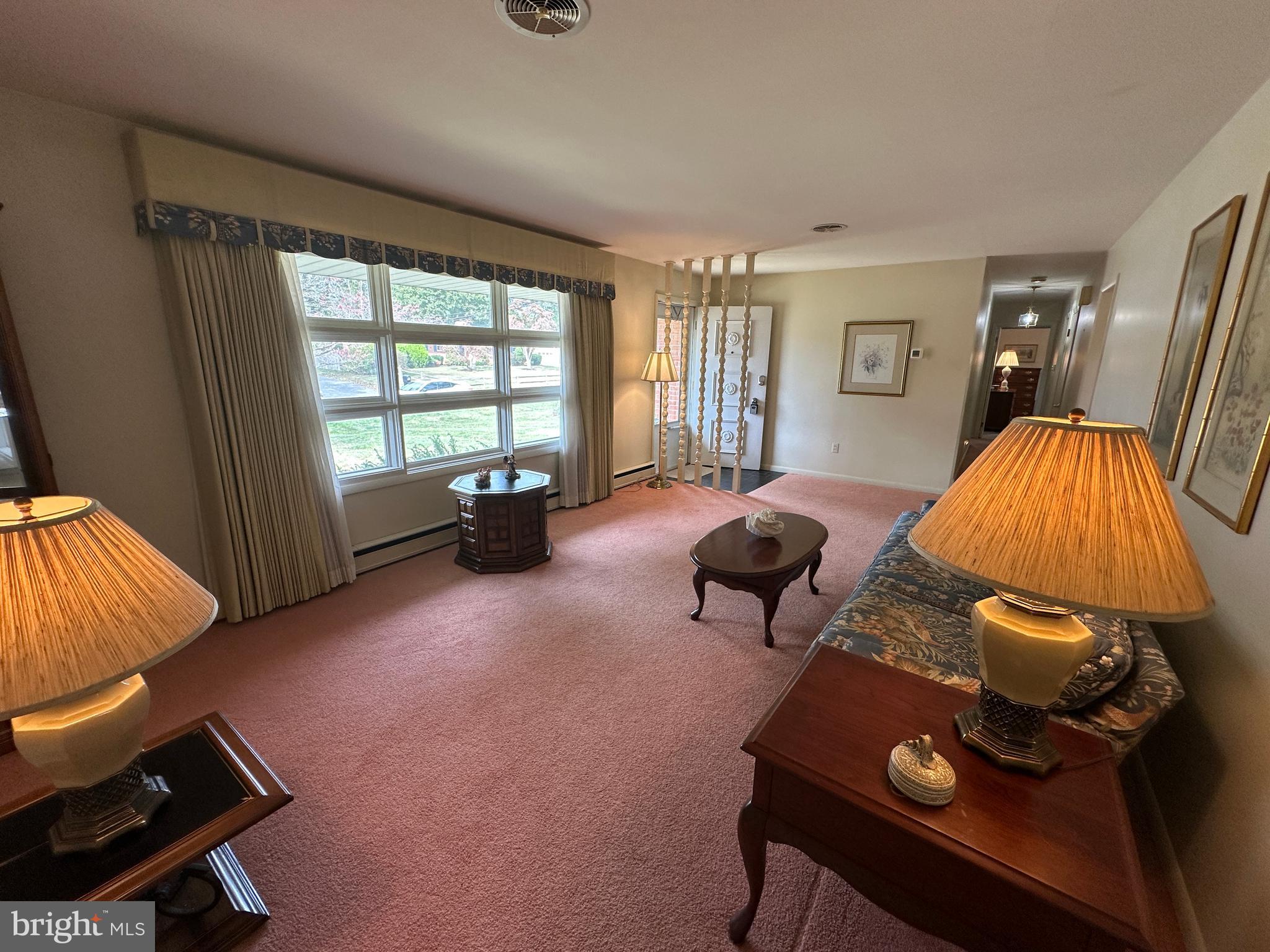 FOUNTAIN HEAD - Residential