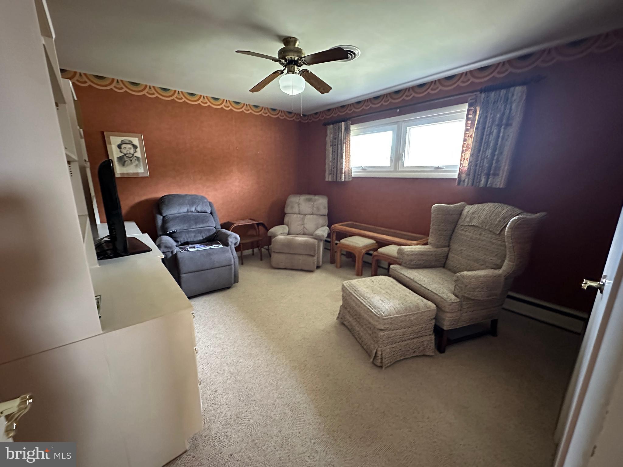 FOUNTAIN HEAD - Residential