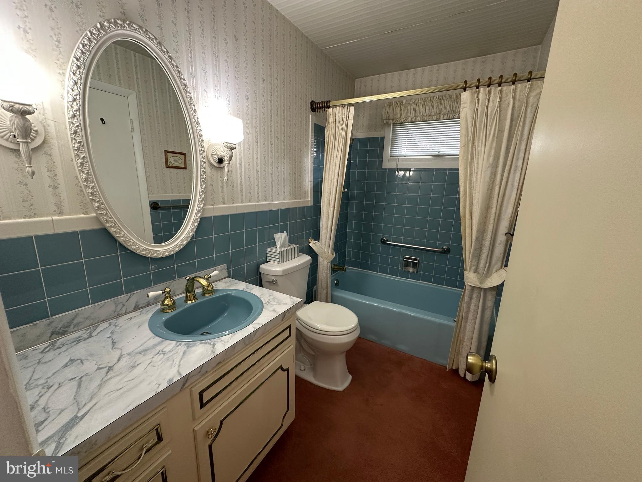 FOUNTAIN HEAD - Residential