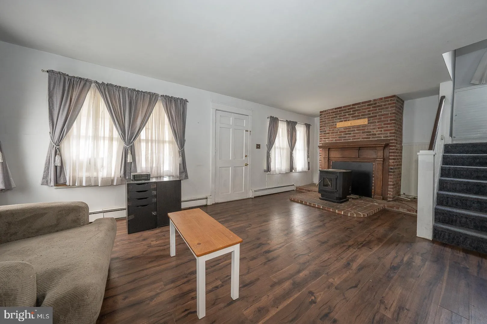 Newtown Square, Pennsylvania 19073, United States, 5 Bedrooms Bedrooms, ,2 BathroomsBathrooms,Residential,Pending,78375