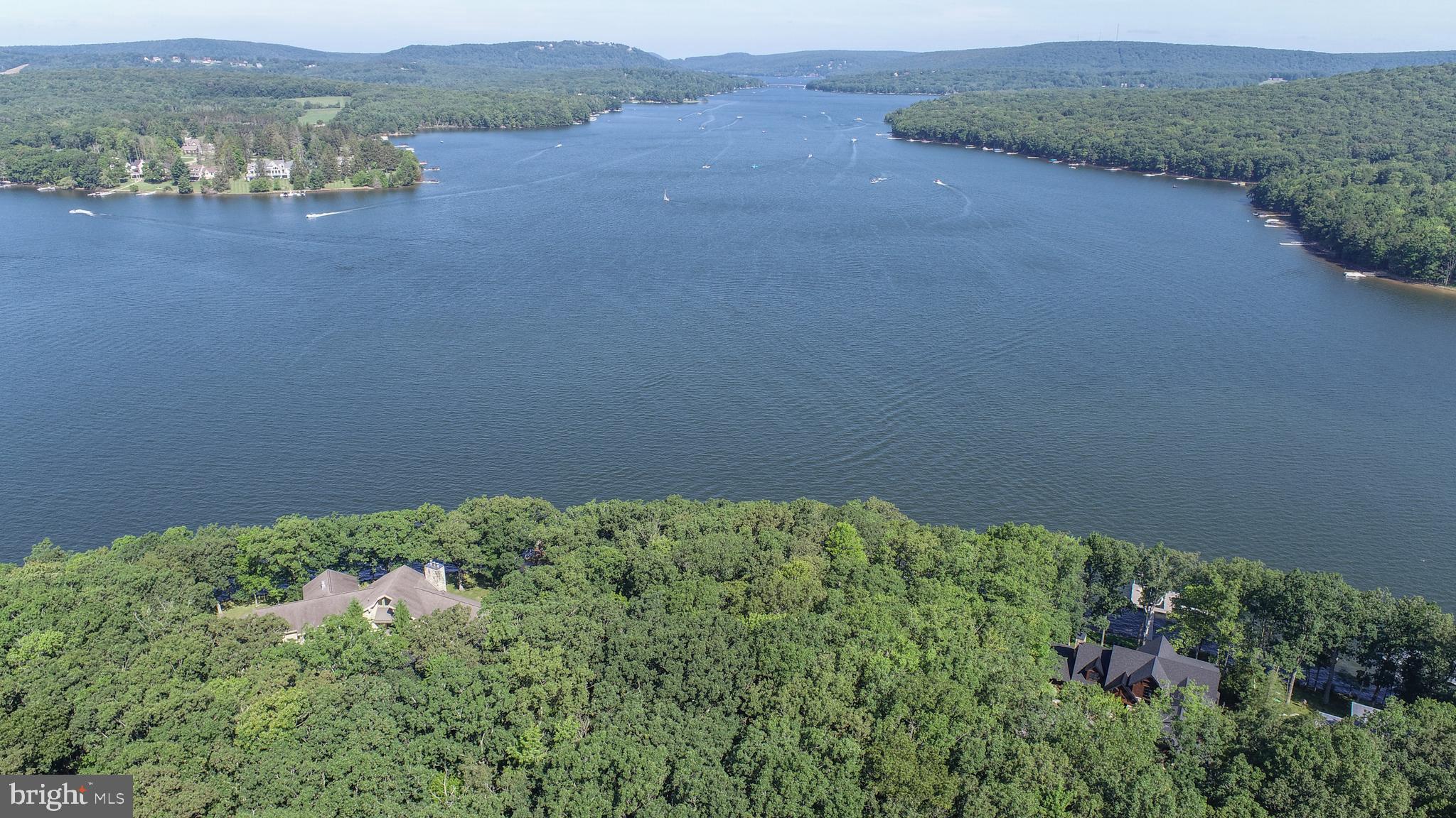 TURKEY NECK ESTATES - Residential