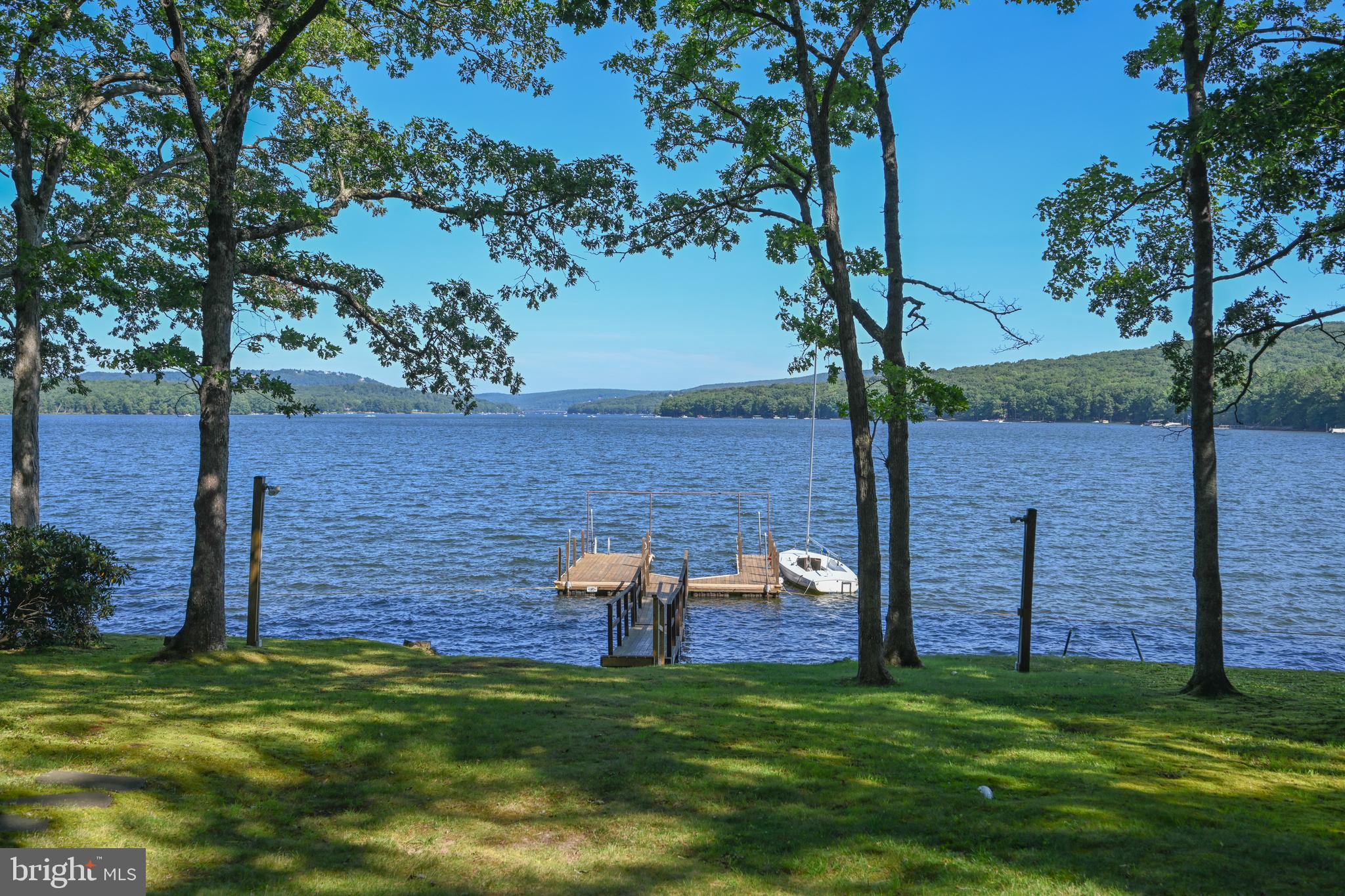 TURKEY NECK ESTATES - Residential
