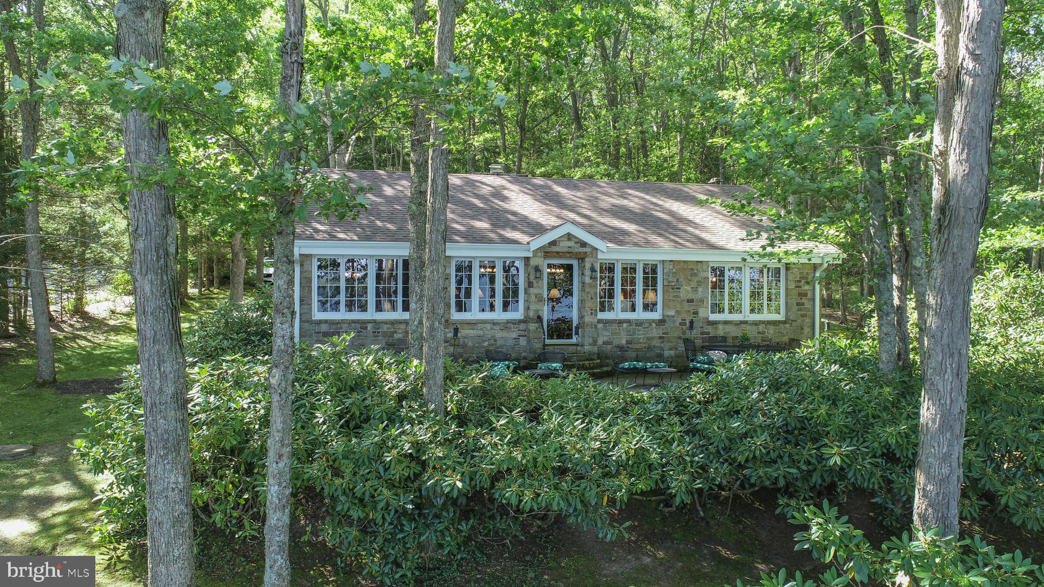 TURKEY NECK ESTATES - Residential