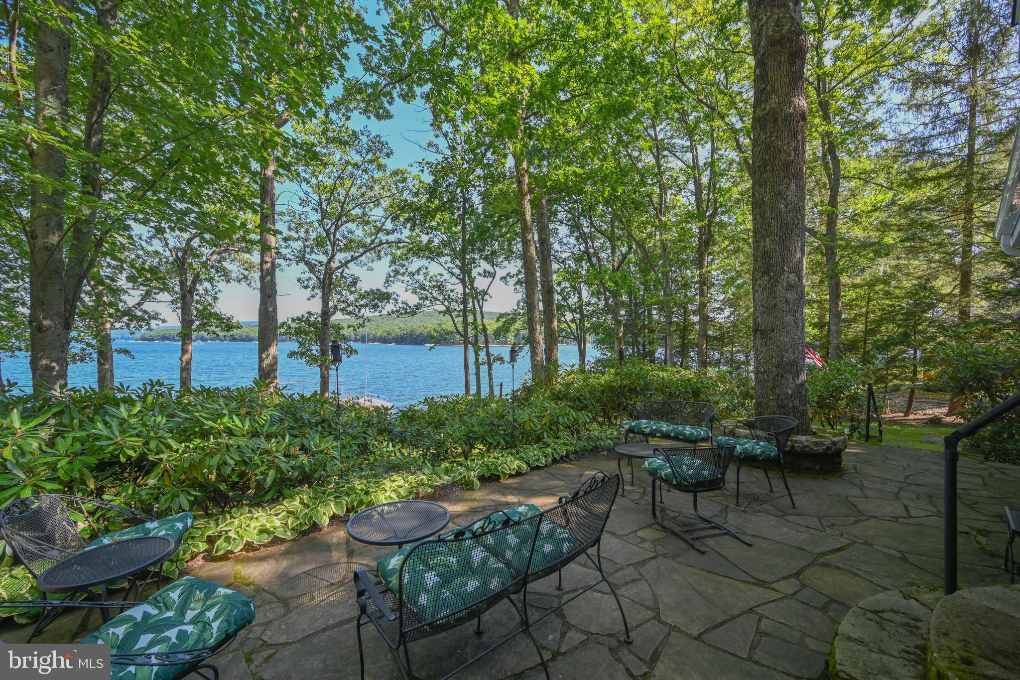 TURKEY NECK ESTATES - Residential