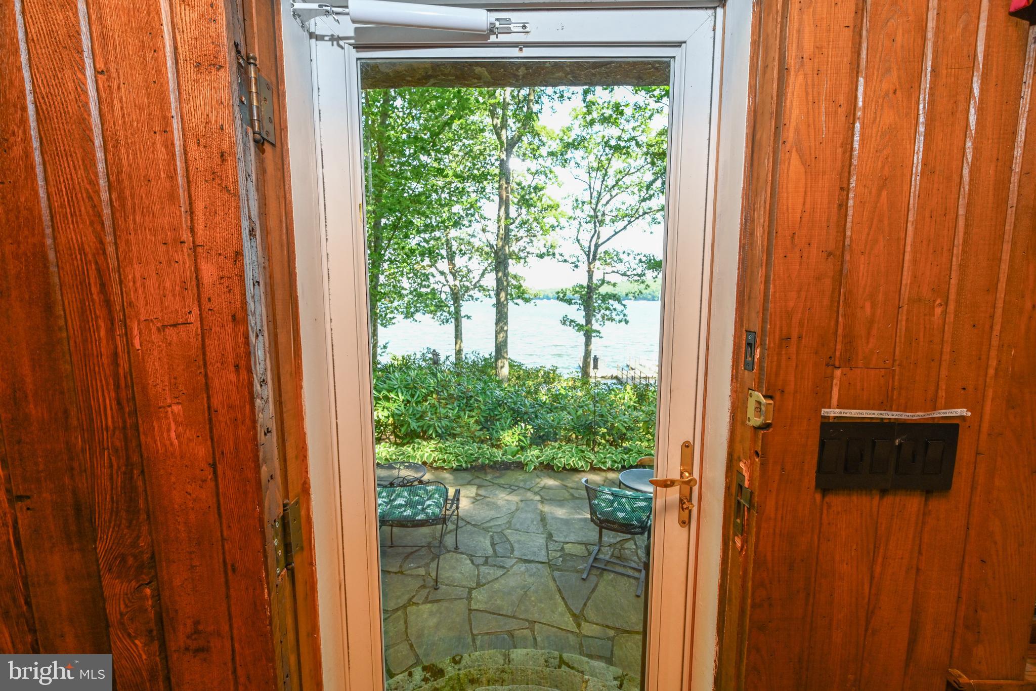 TURKEY NECK ESTATES - Residential