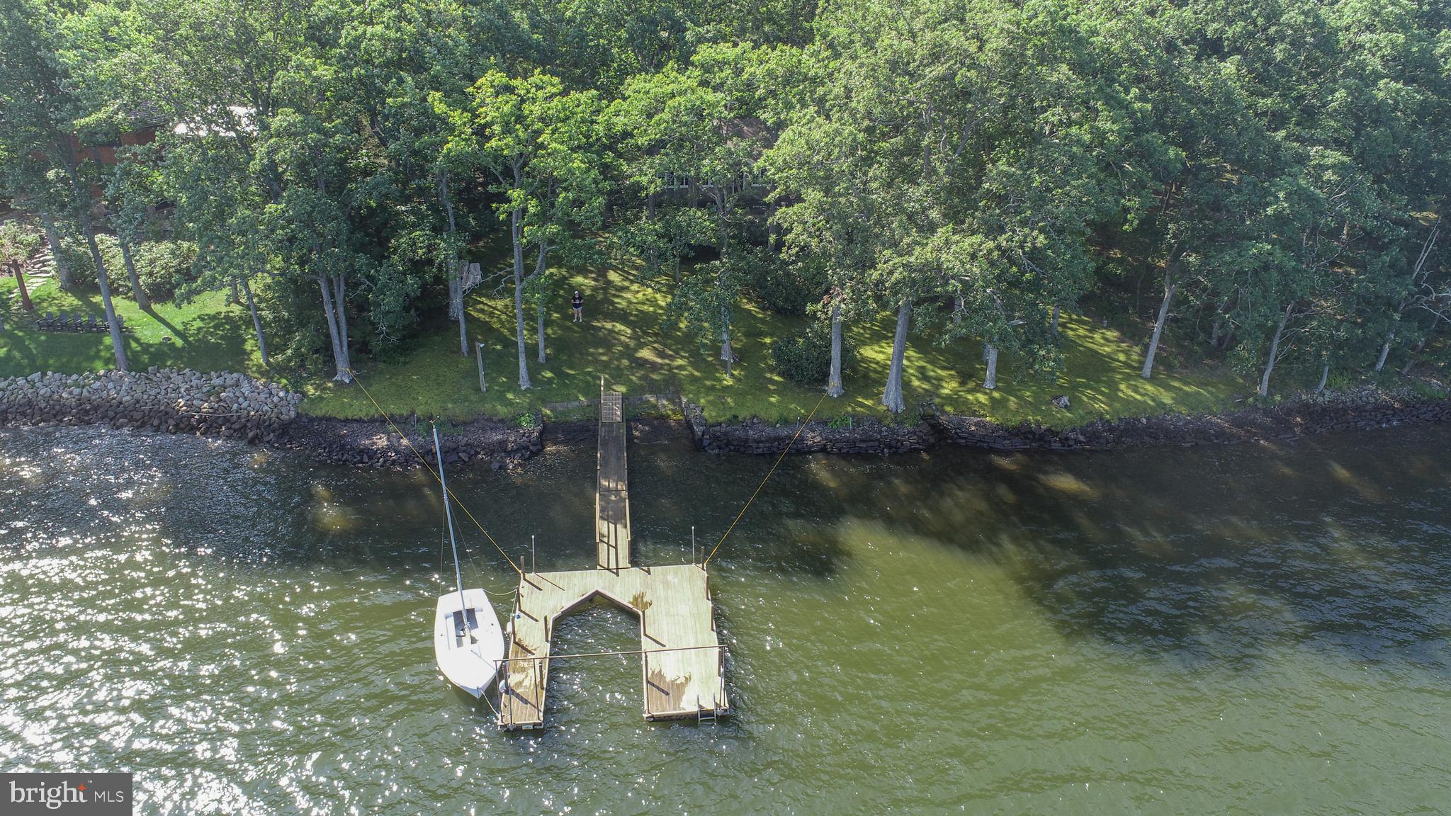 TURKEY NECK ESTATES - Residential