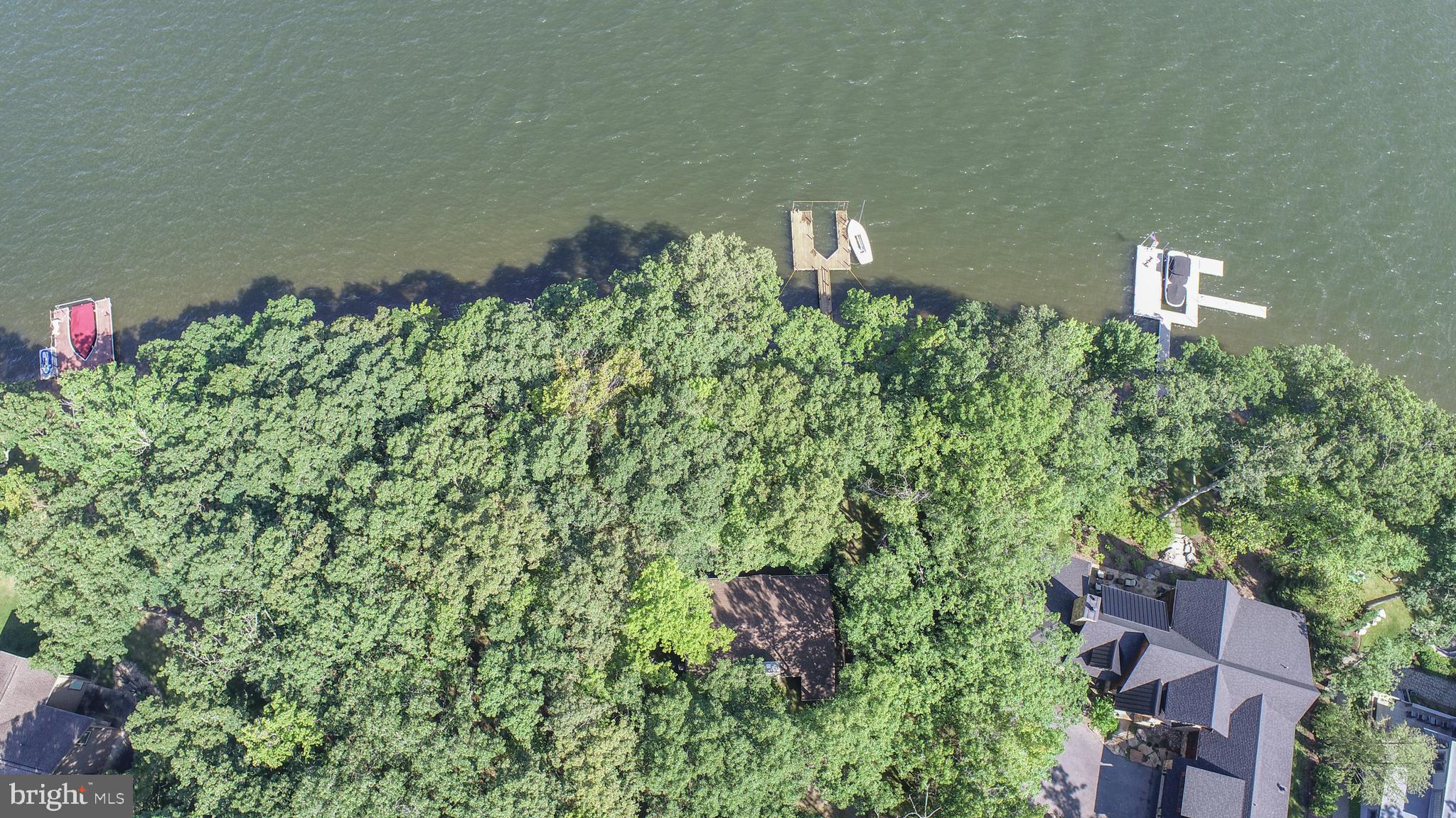 TURKEY NECK ESTATES - Residential