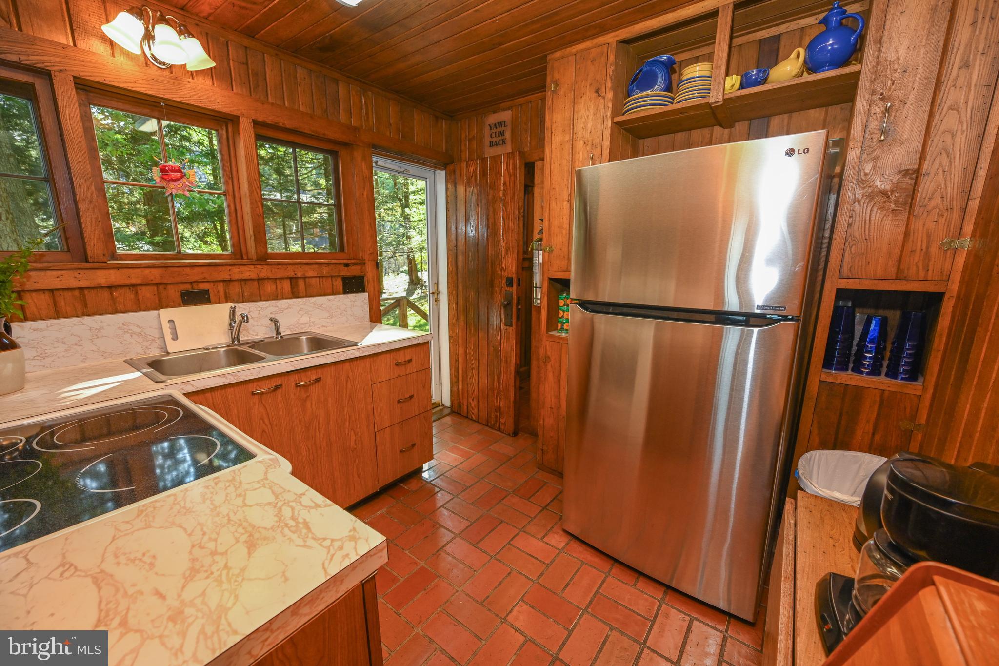 TURKEY NECK ESTATES - Residential