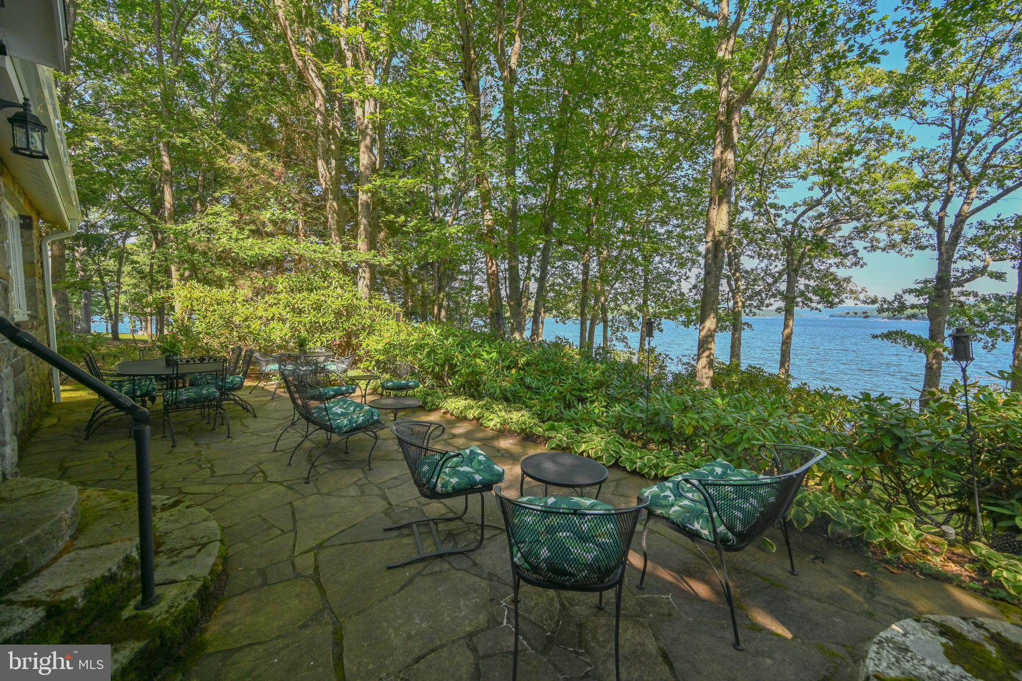 TURKEY NECK ESTATES - Residential