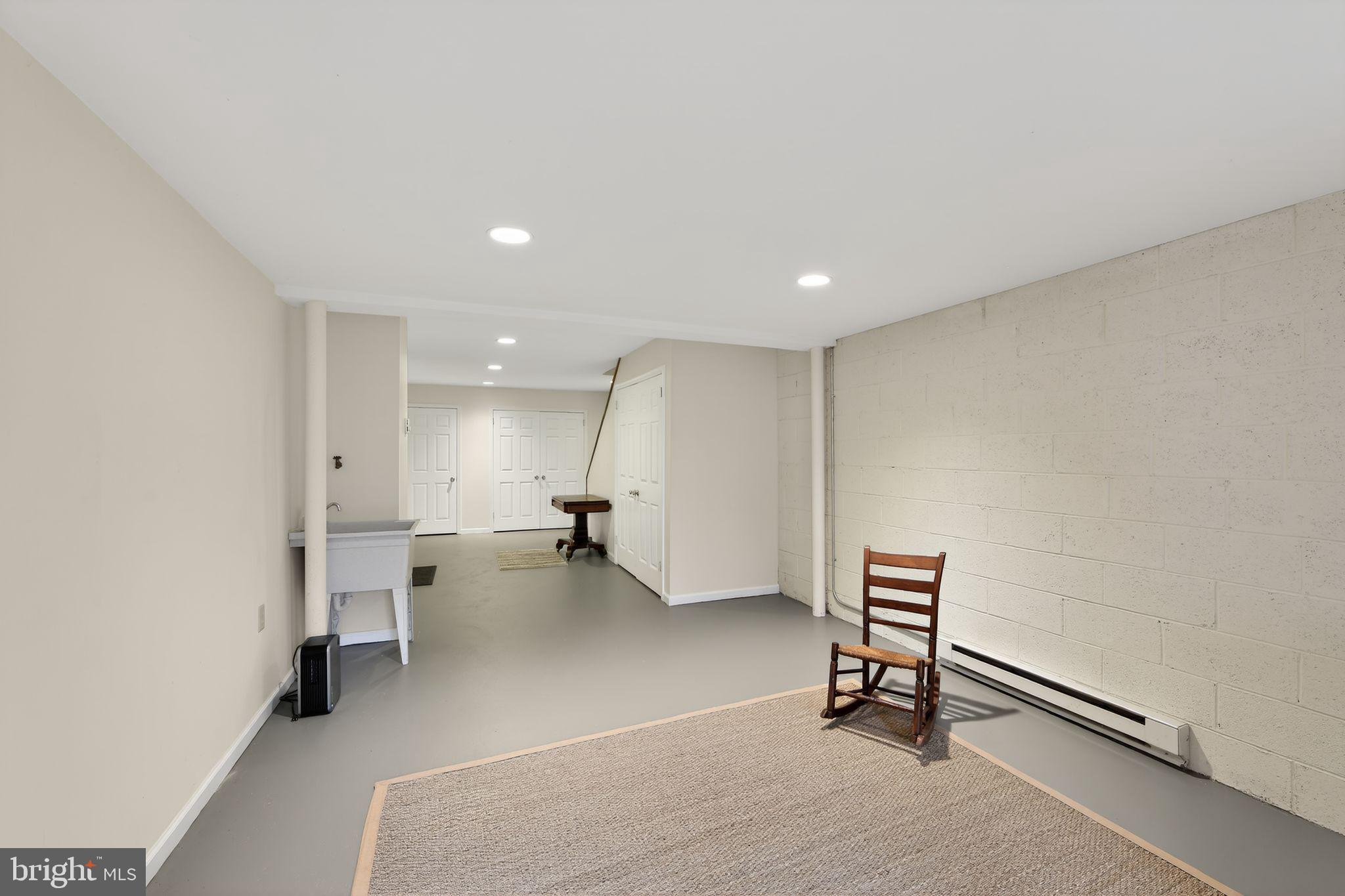 WEATHERSTONE - Residential