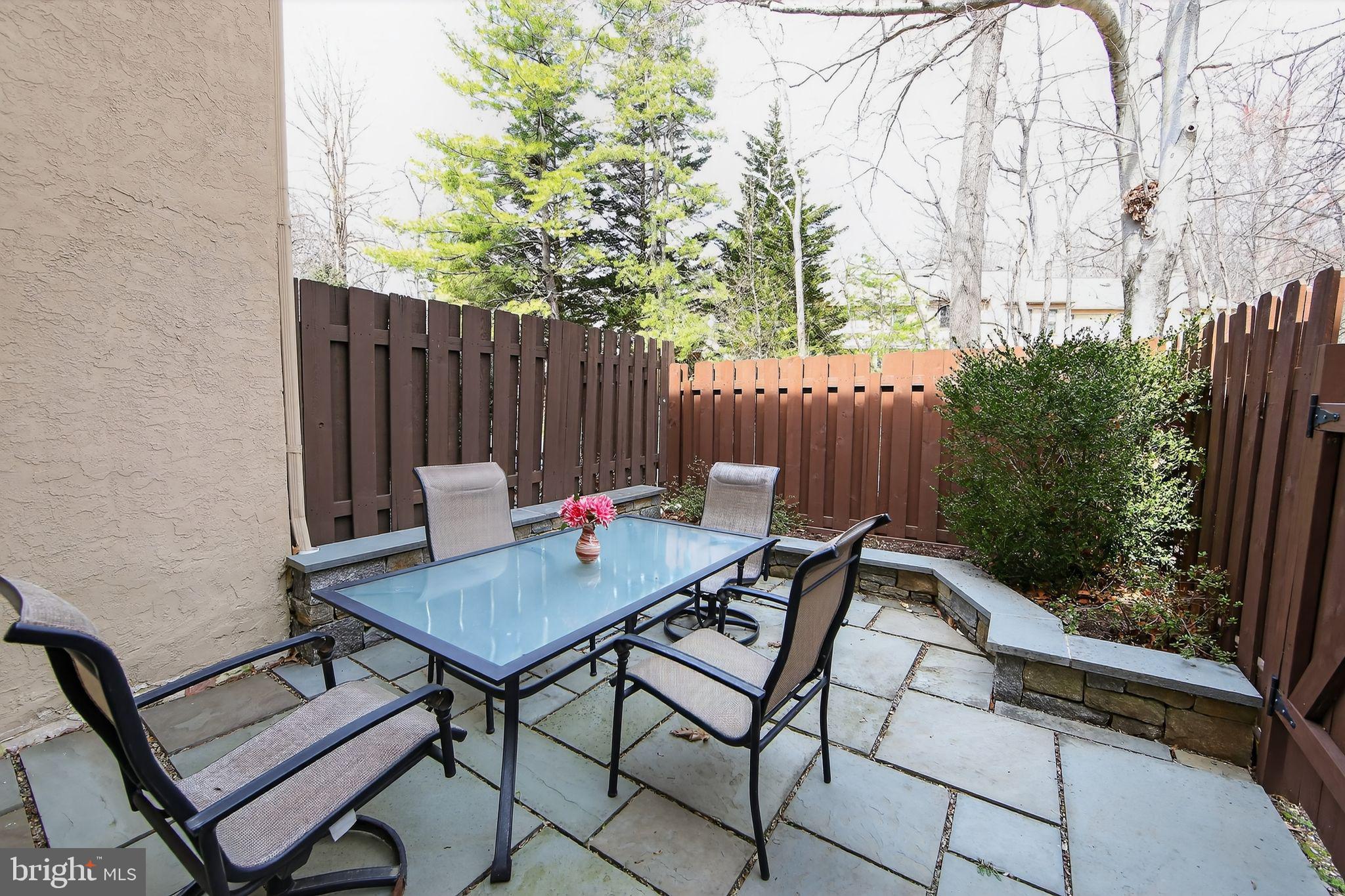 WEATHERSTONE - Residential