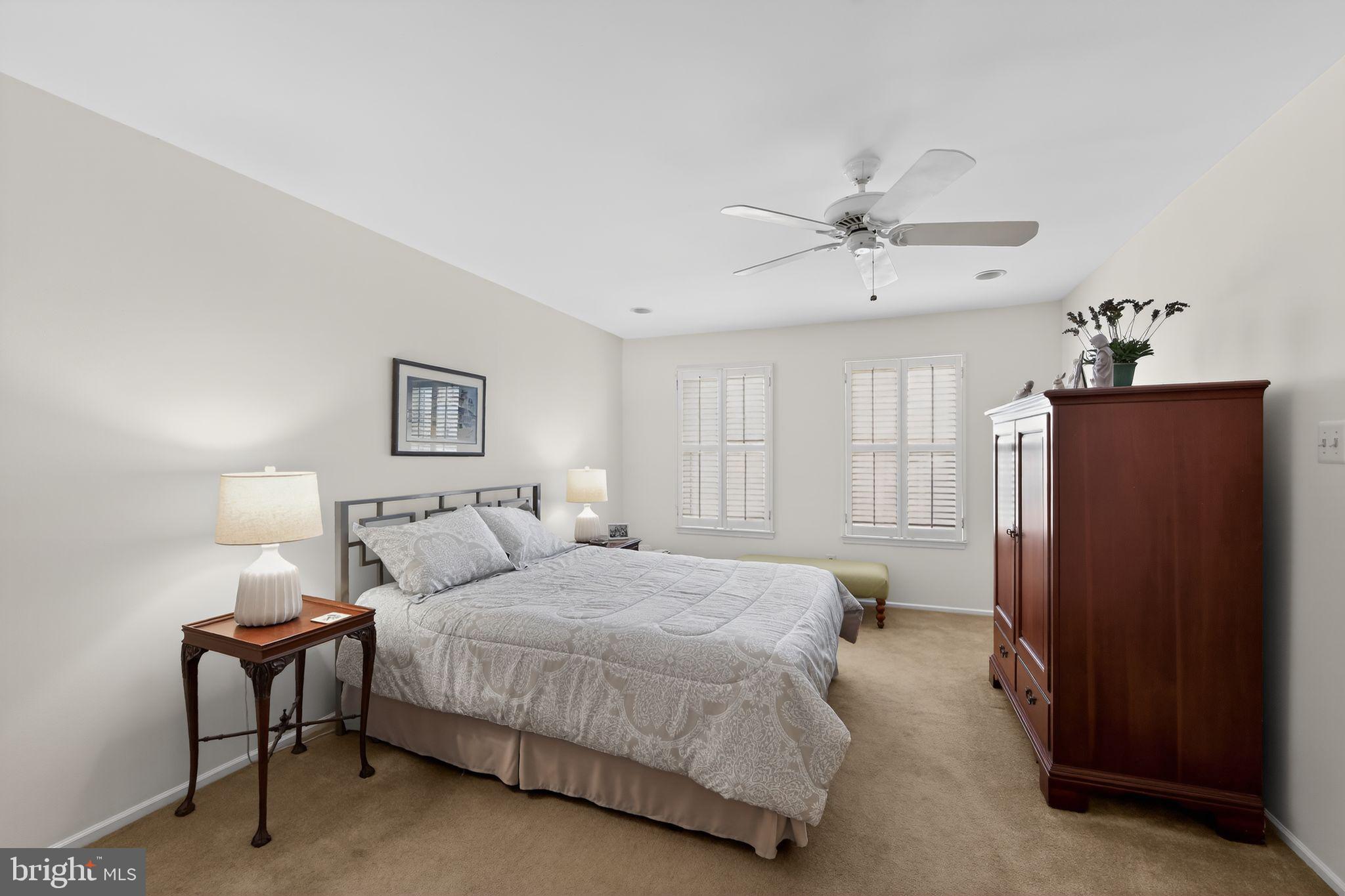 WEATHERSTONE - Residential