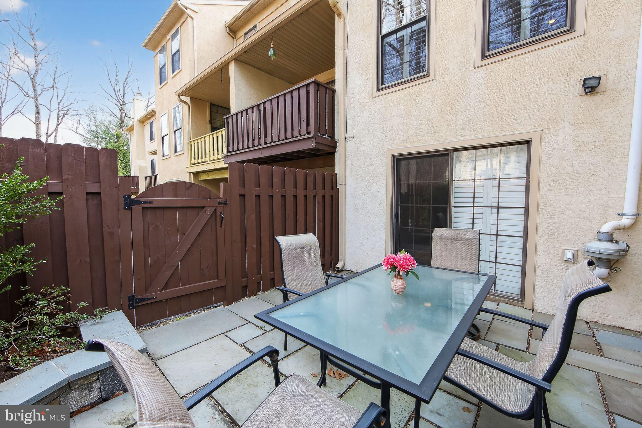 WEATHERSTONE - Residential