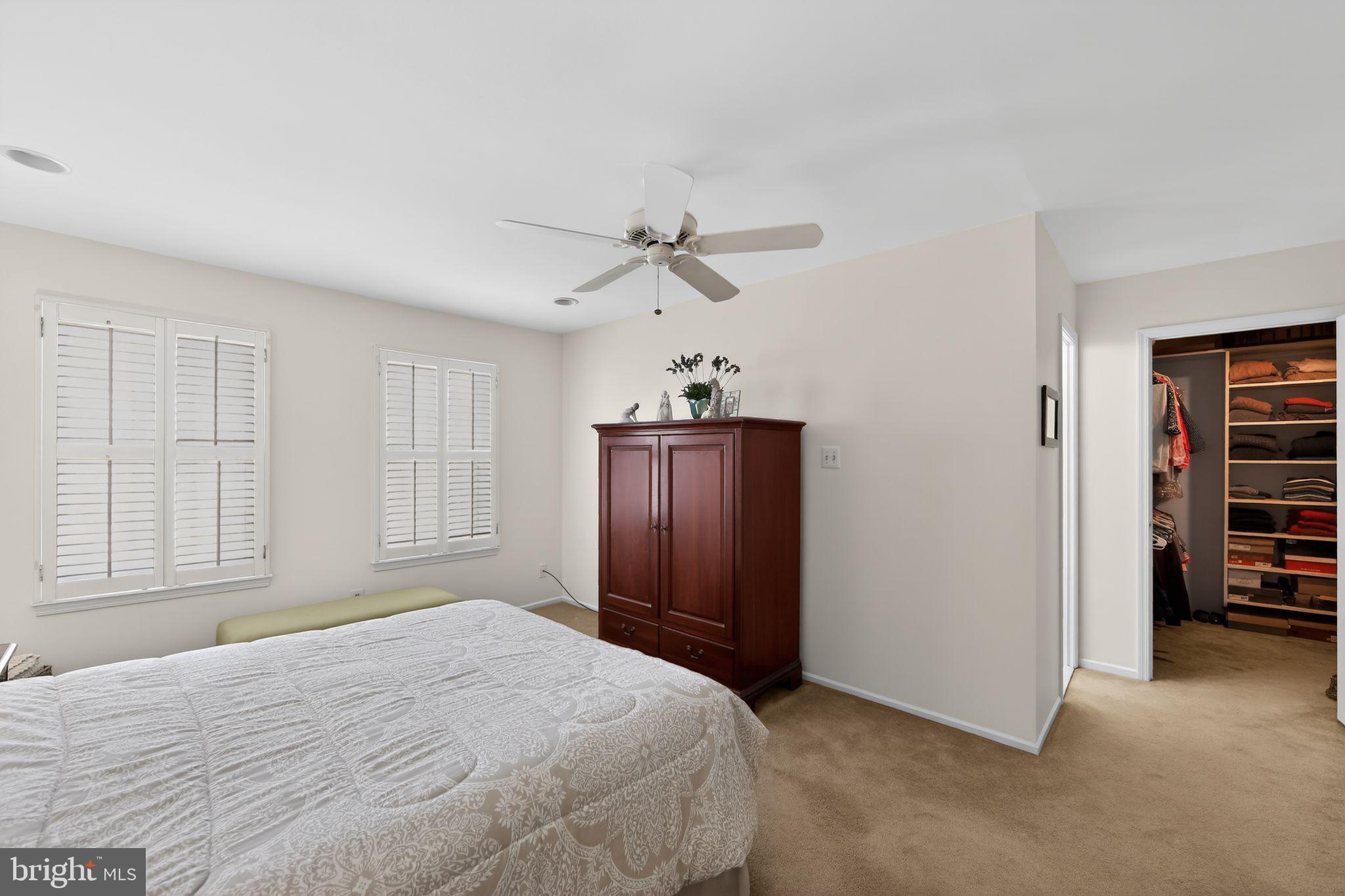 WEATHERSTONE - Residential