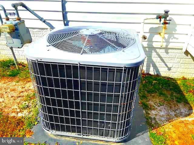 STREAMVIEW SUB - Residential