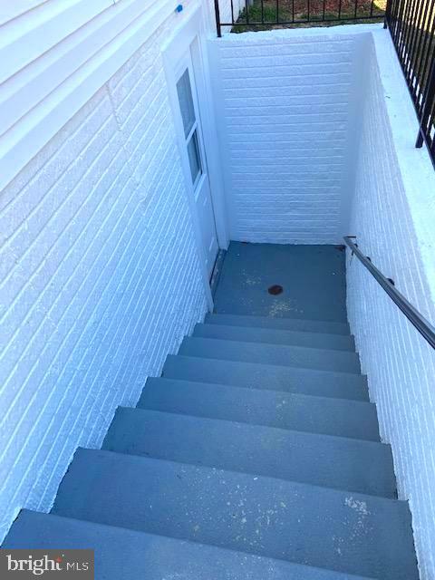 STREAMVIEW SUB - Residential