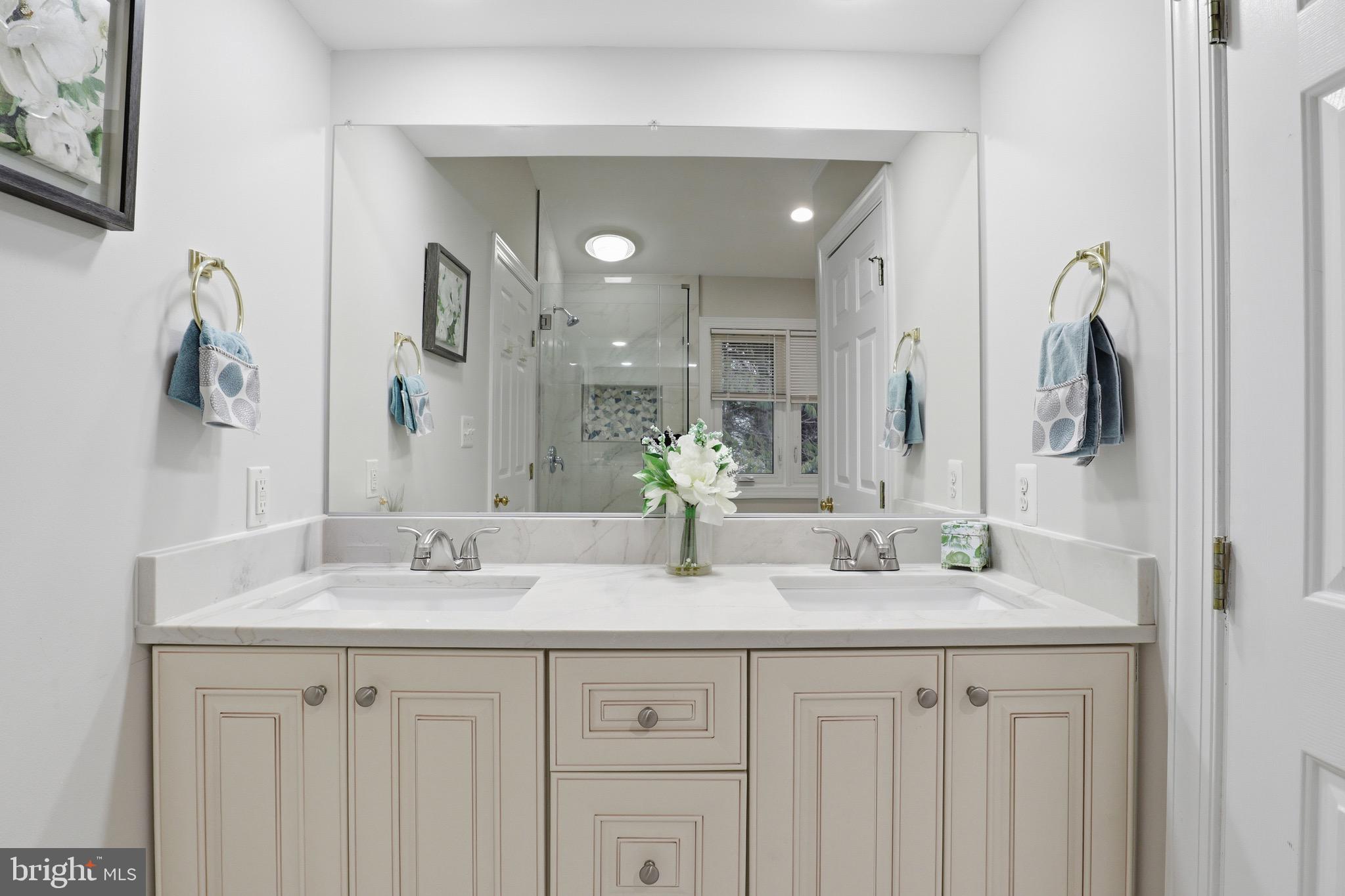 PINEY GLEN VILLAGE - Residential