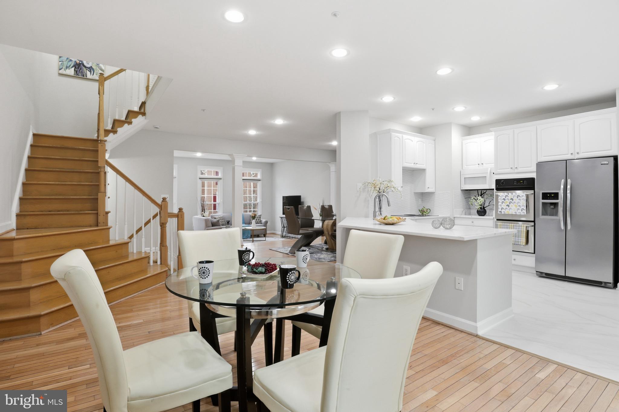 PINEY GLEN VILLAGE - Residential