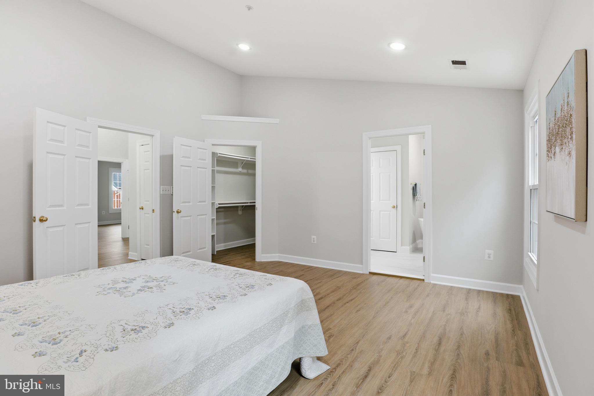 PINEY GLEN VILLAGE - Residential